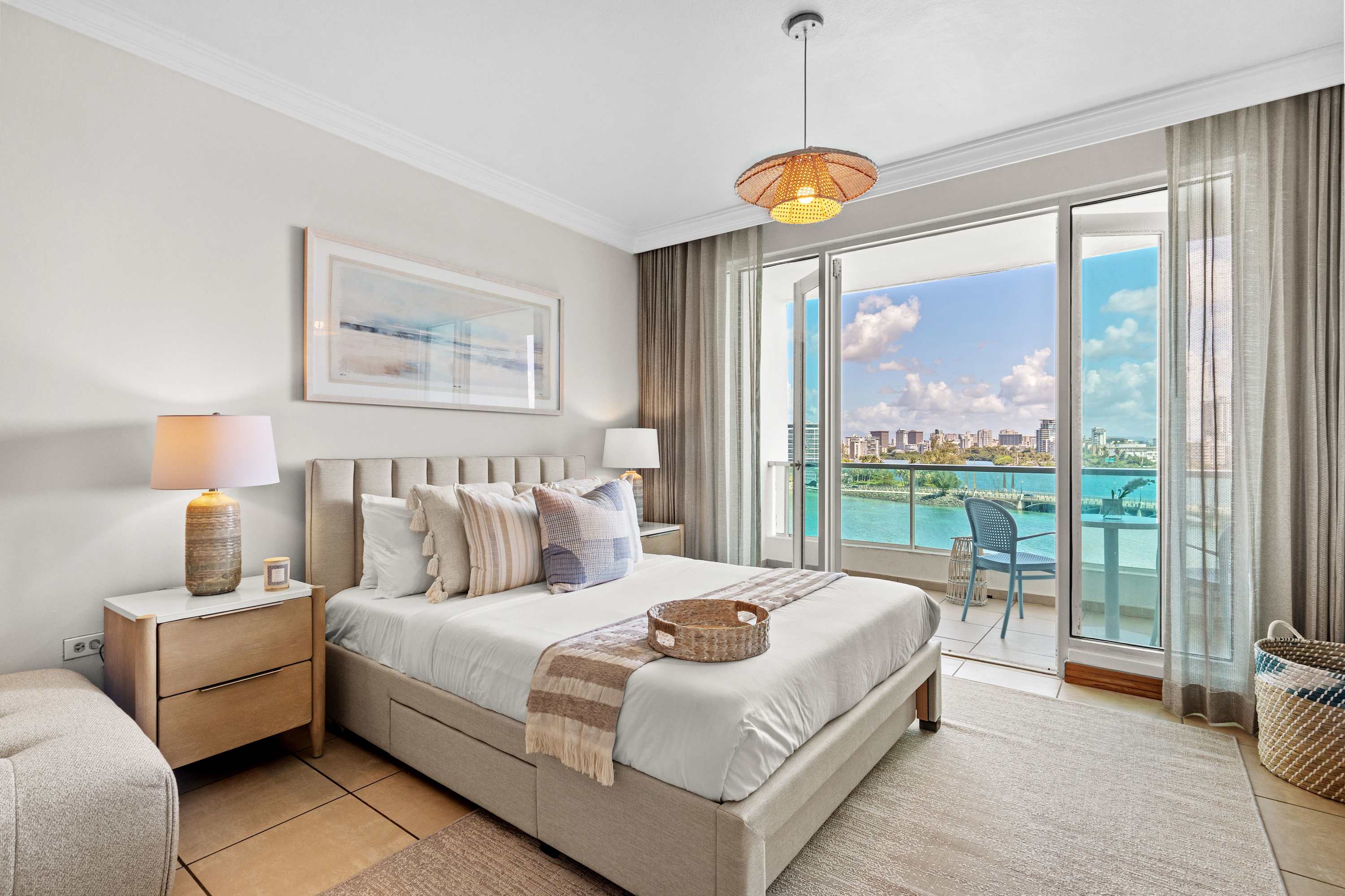 Seaside Veranda | Condado | Close To The Shore