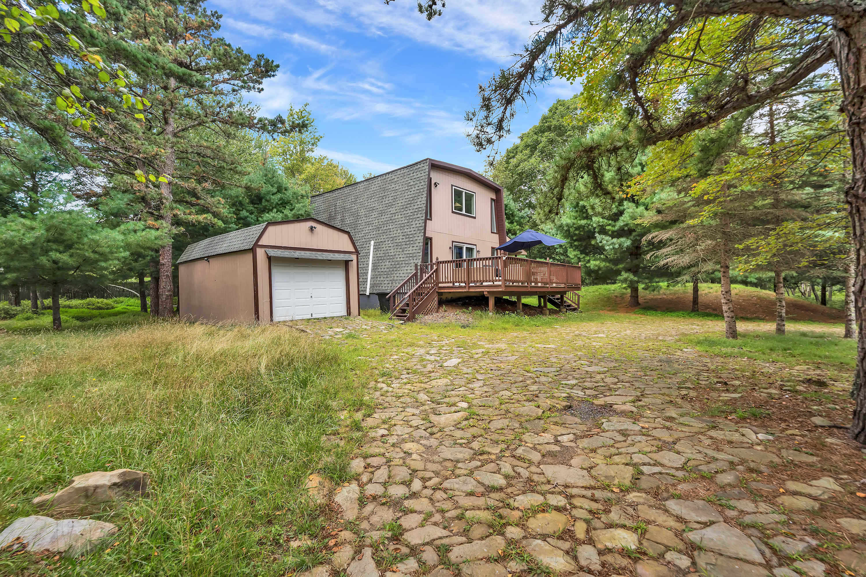 Modern Retreat in the Pines, Firepit, Lake Access
