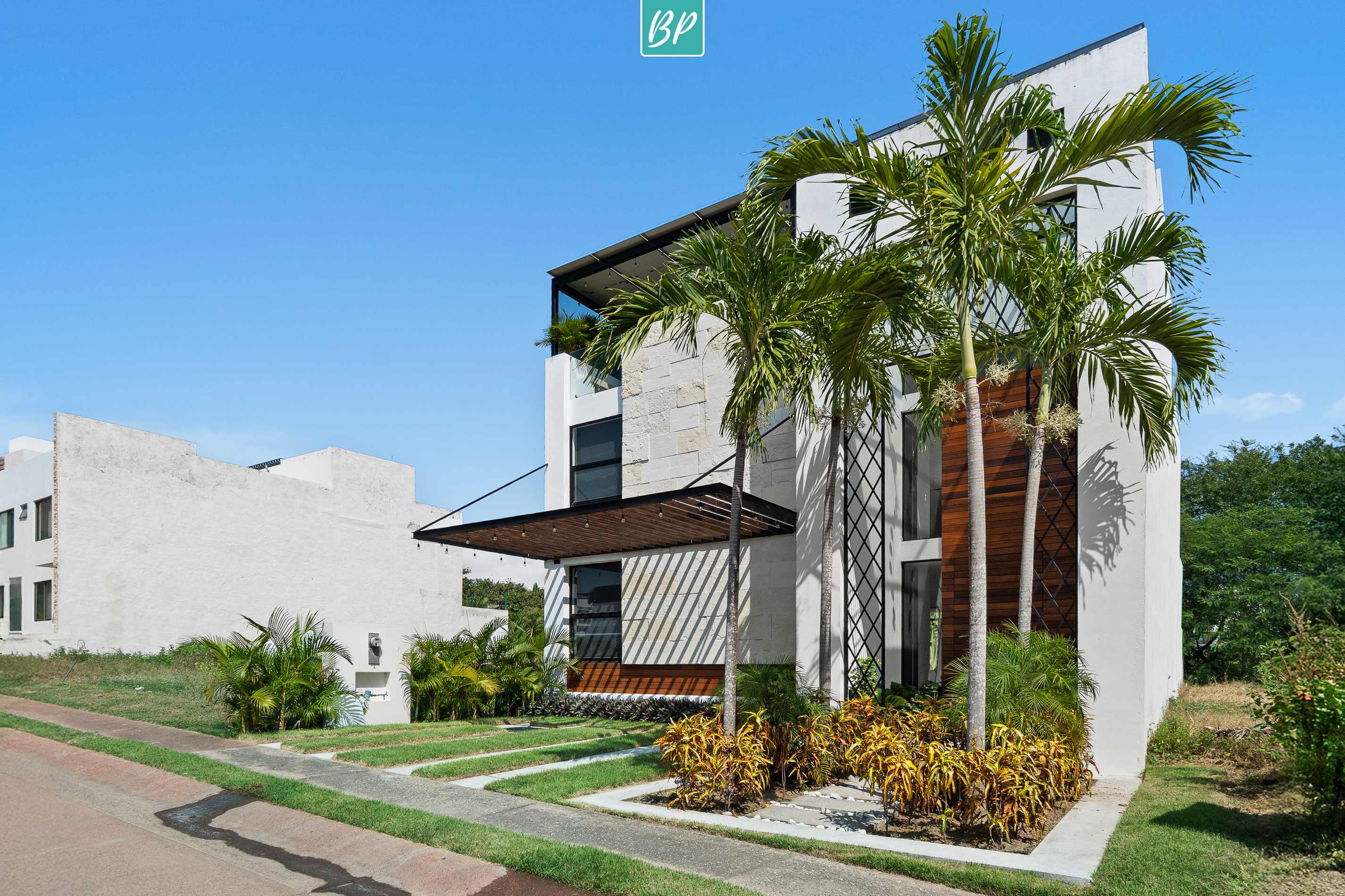 3BR Family Villa w/ Pool & Beach Club - Villa 19 — Cruz de Huanacaxtle, Nayarit — vacation rental