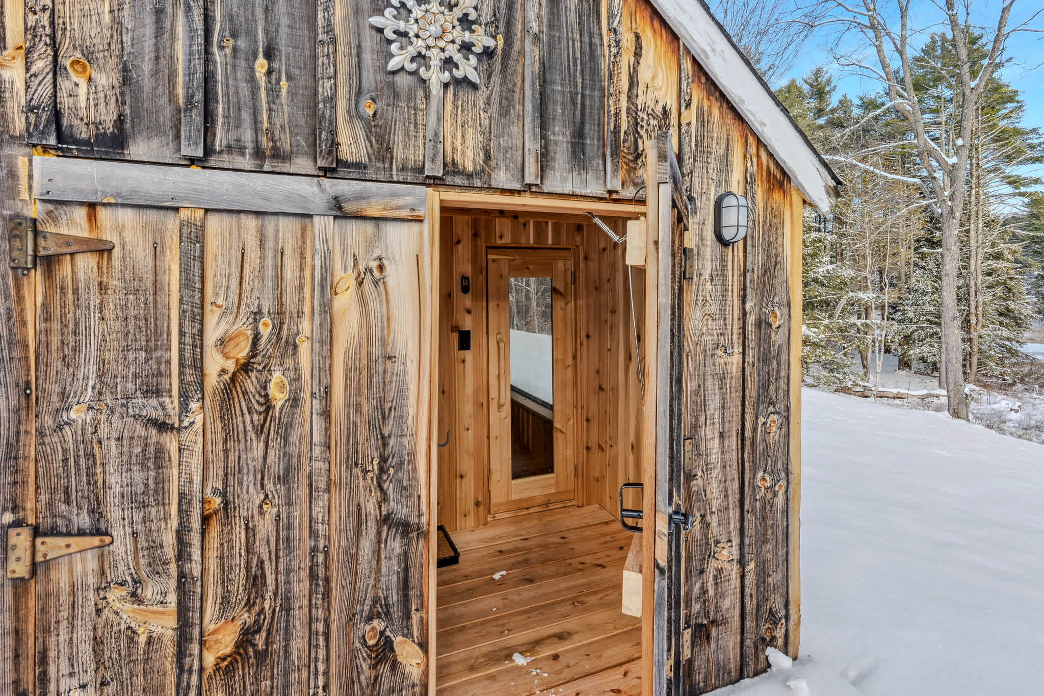 Blue & Sonny Hollow: Modern Cabin Firepit & Trails