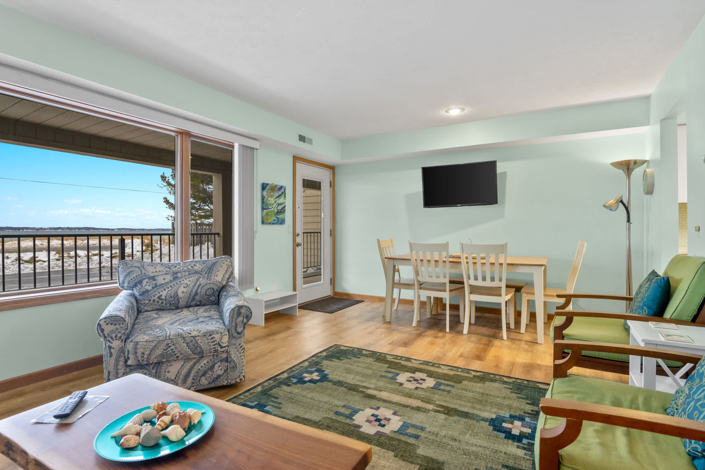 #16 ELK RAPIDS BEACH CONDOMINIUM — Elk Rapids, MI — vacation rental