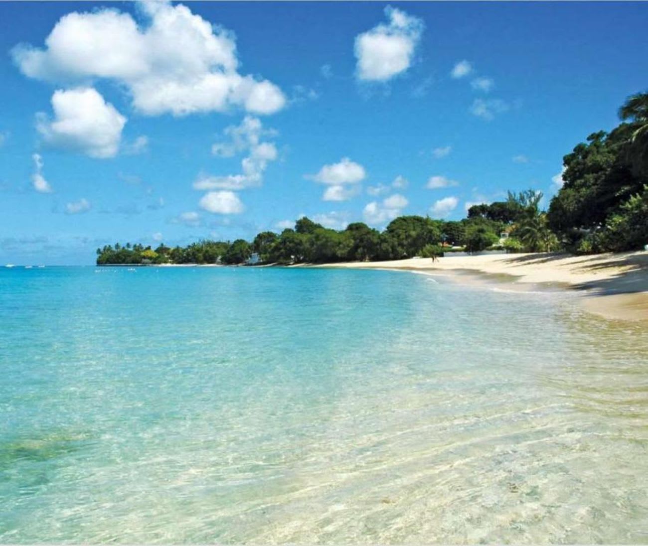 Reeds Bay, Footsteps from your villa