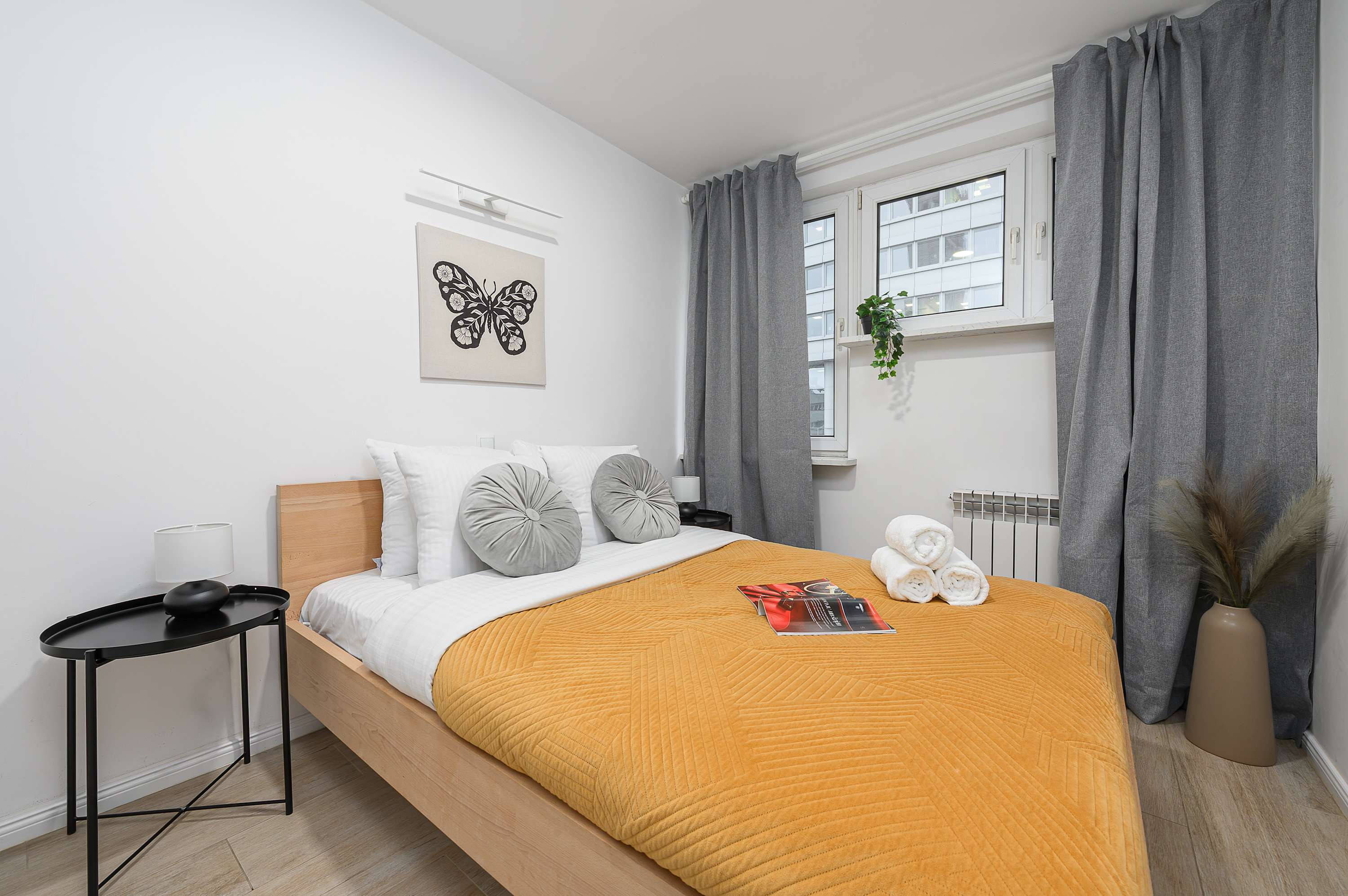 Lumina apt near the Palace of Culture and Science