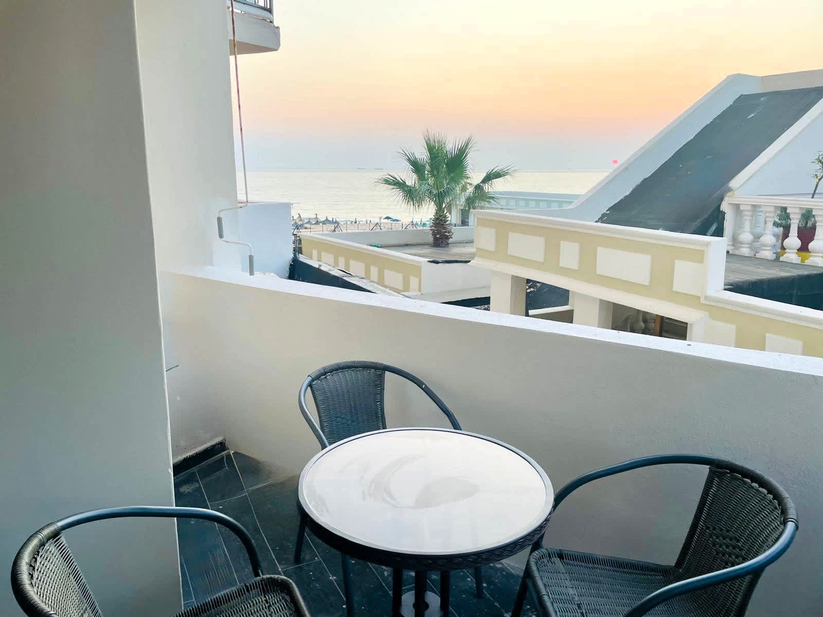 Sunset Mirage Retreat B76