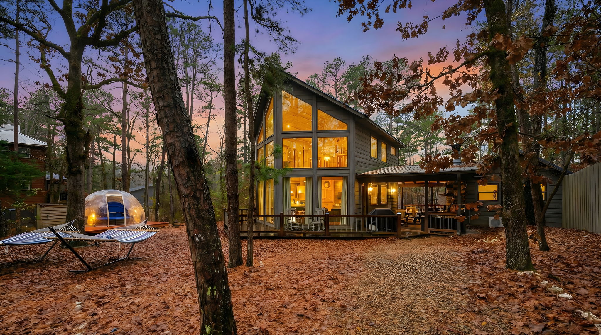 Retro Retreat: Stargazing Dome, Sauna & Hot Tub — Broken Bow, OK — vacation rental