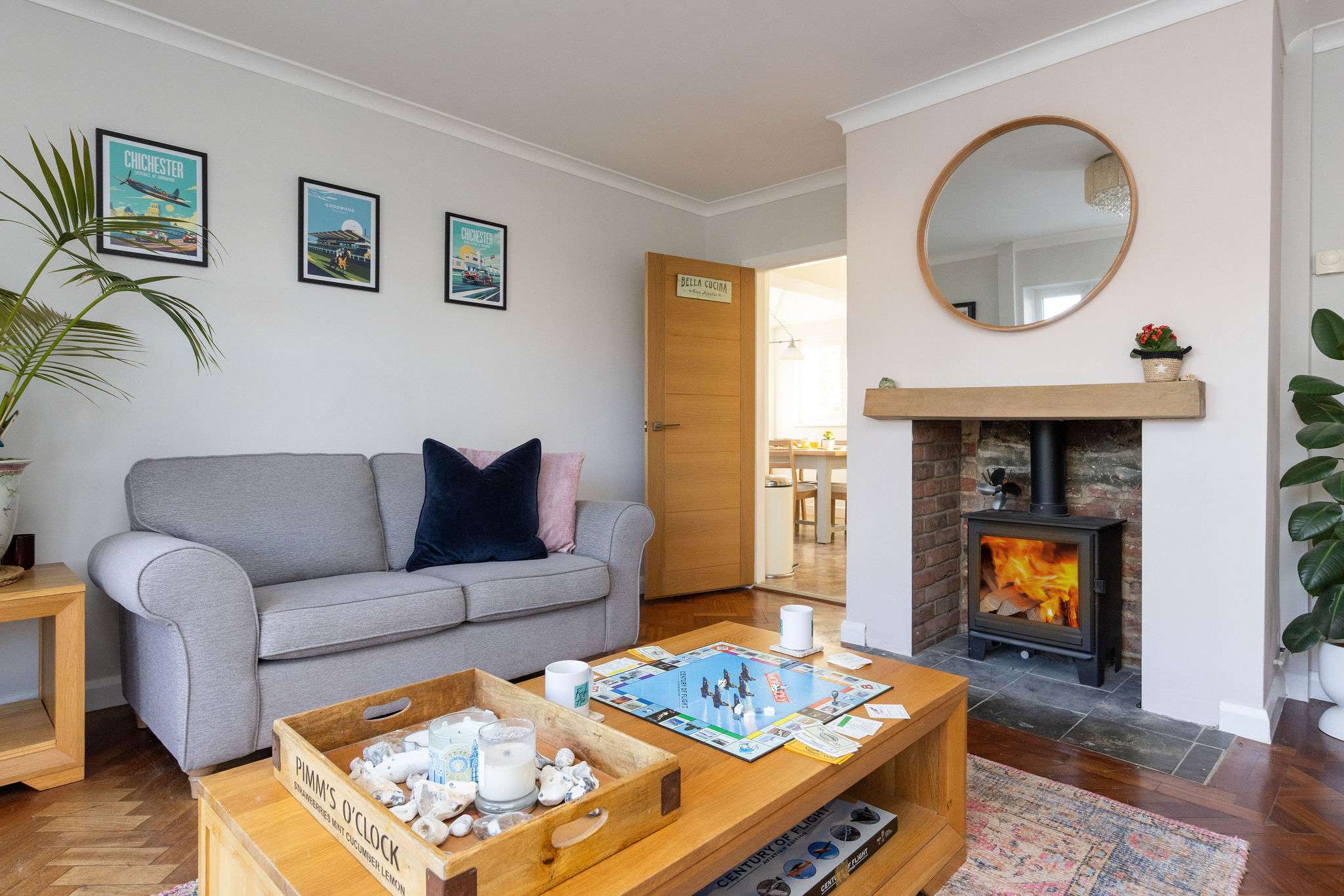 Sussex Escape for 8 with Hot Tub nr Goodwood