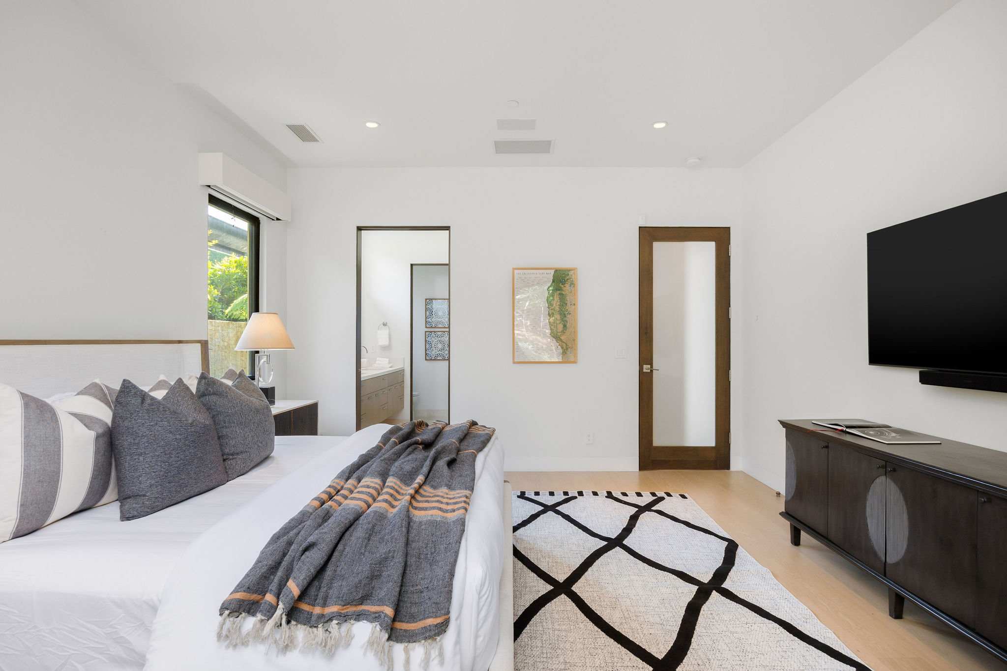 Miramar Estate by Stay Awhile Villas