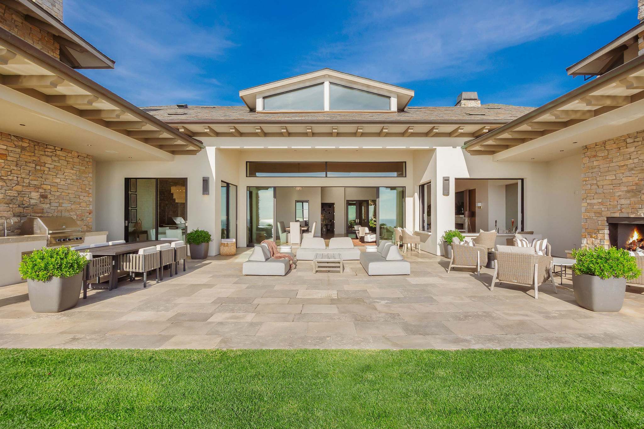Miramar Estate by Stay Awhile Villas