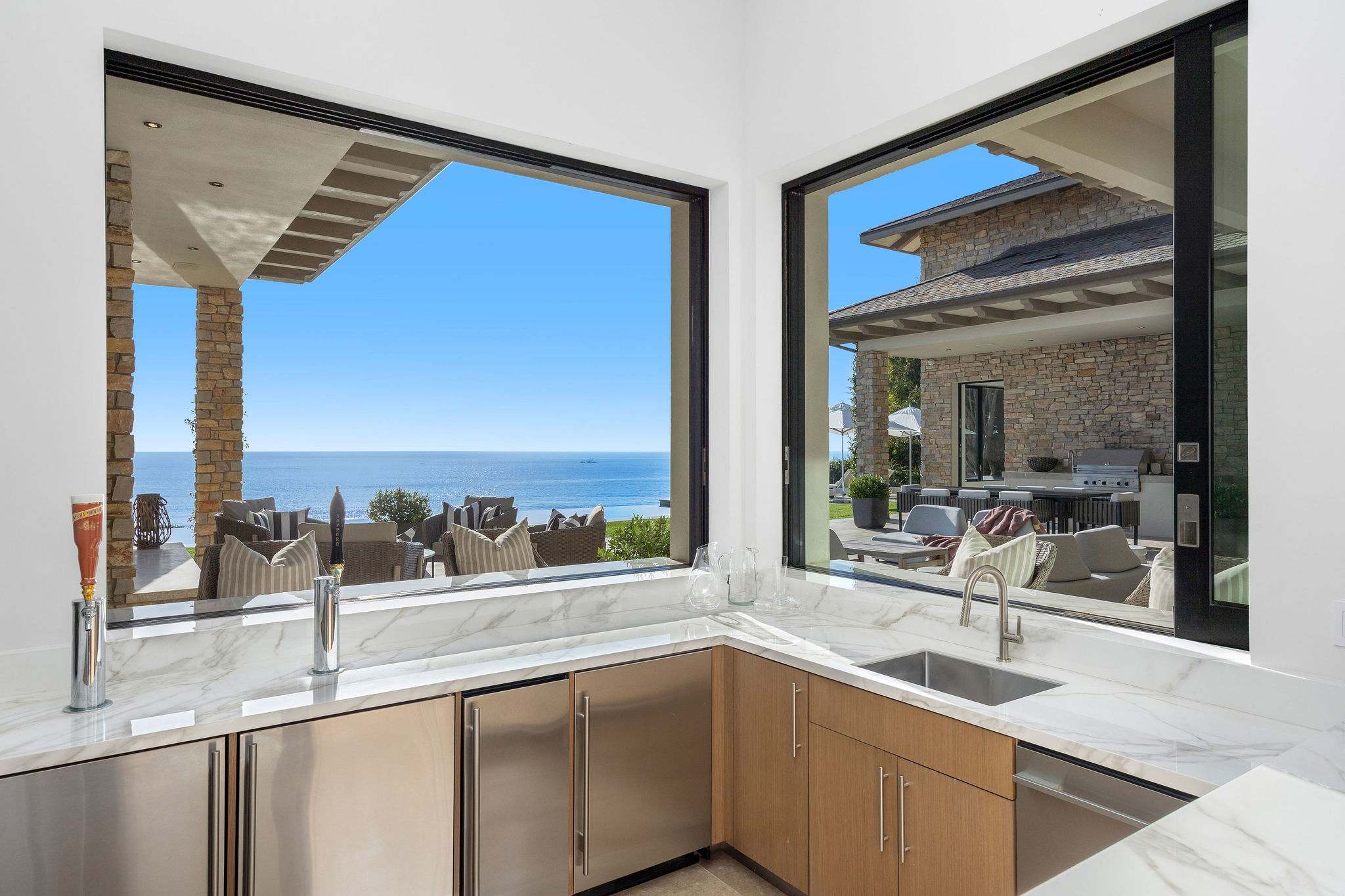 Miramar Estate by Stay Awhile Villas