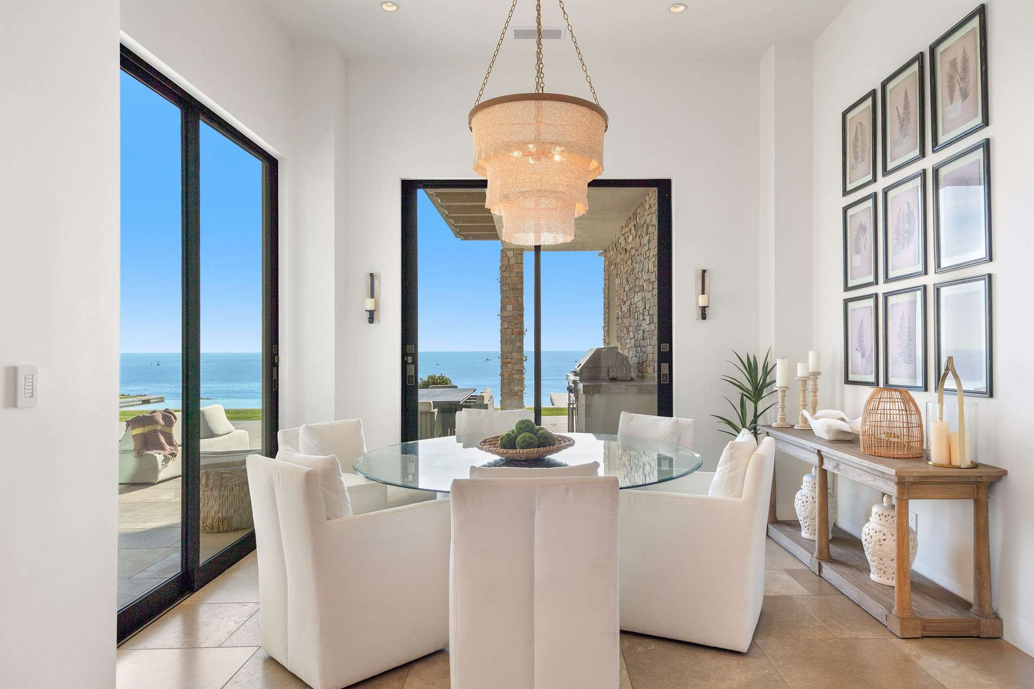 Miramar Estate by Stay Awhile Villas