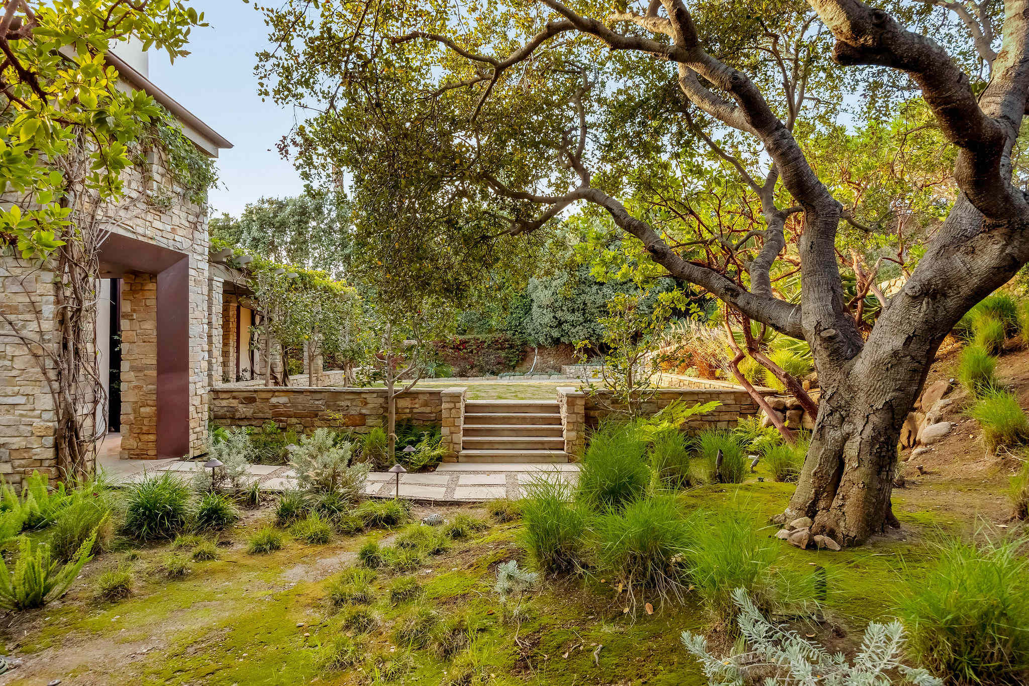 Miramar Estate by Stay Awhile Villas