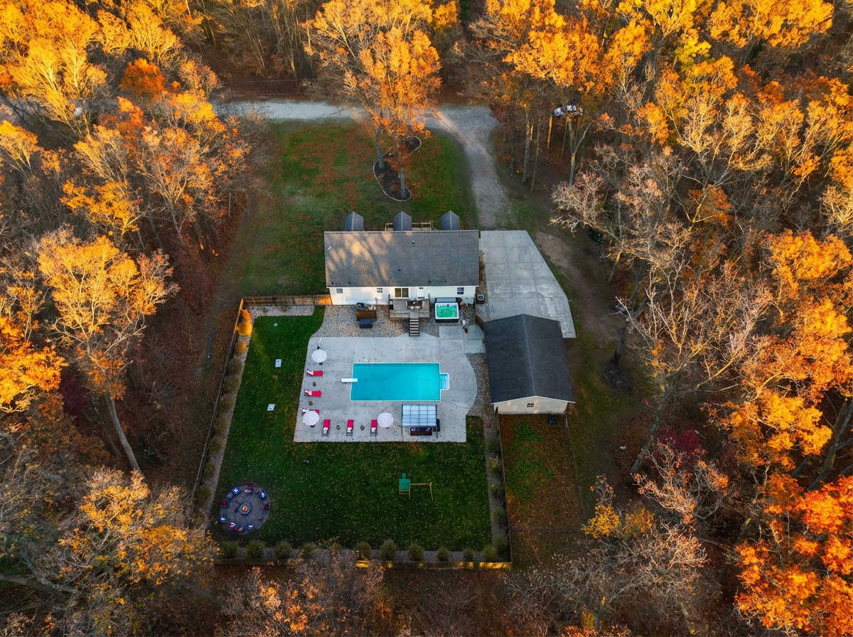Pine & Paddle Getaway • Game Room • Hot Tub • Pool — Muskegon, MI — vacation rental