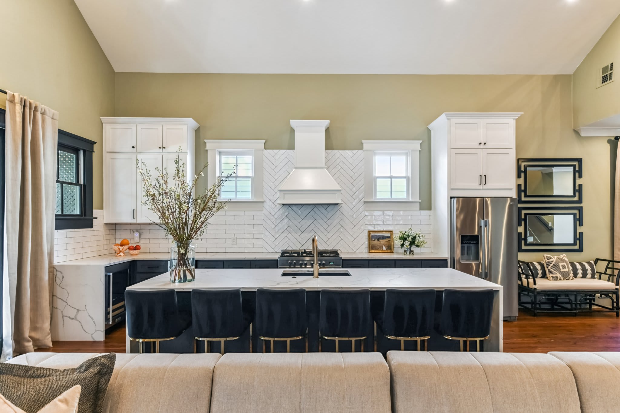 LGD Designer Dream Condo with Heated Pool — New Orleans, LA — vacation rental