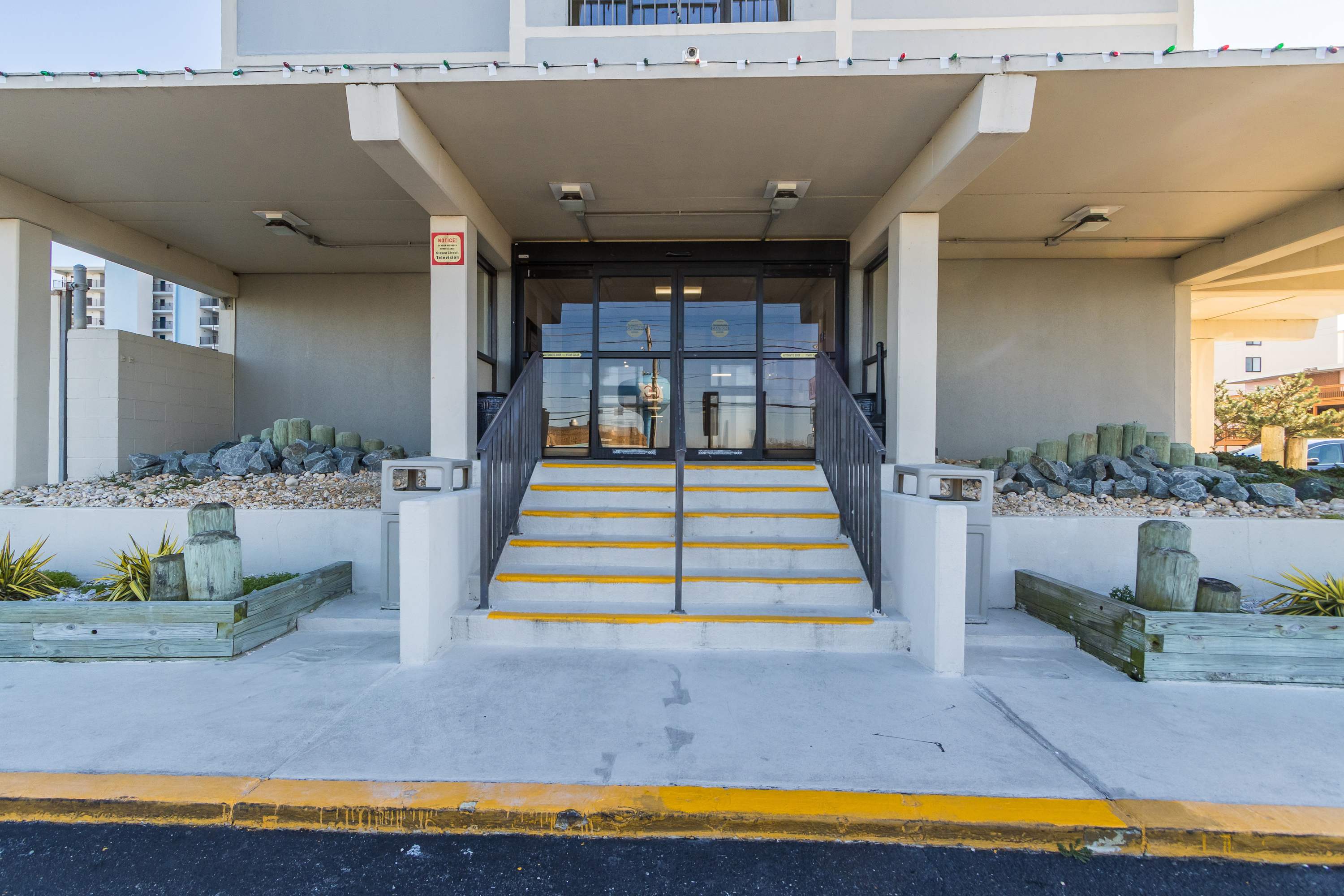 9400 Building #1301