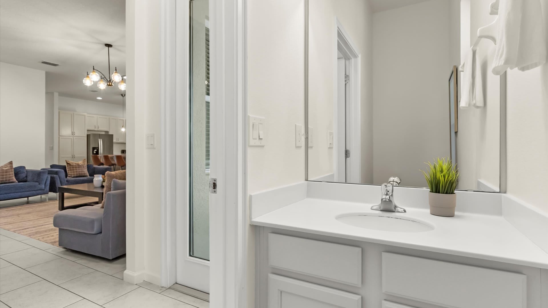 Half bathroom with modern finishes.