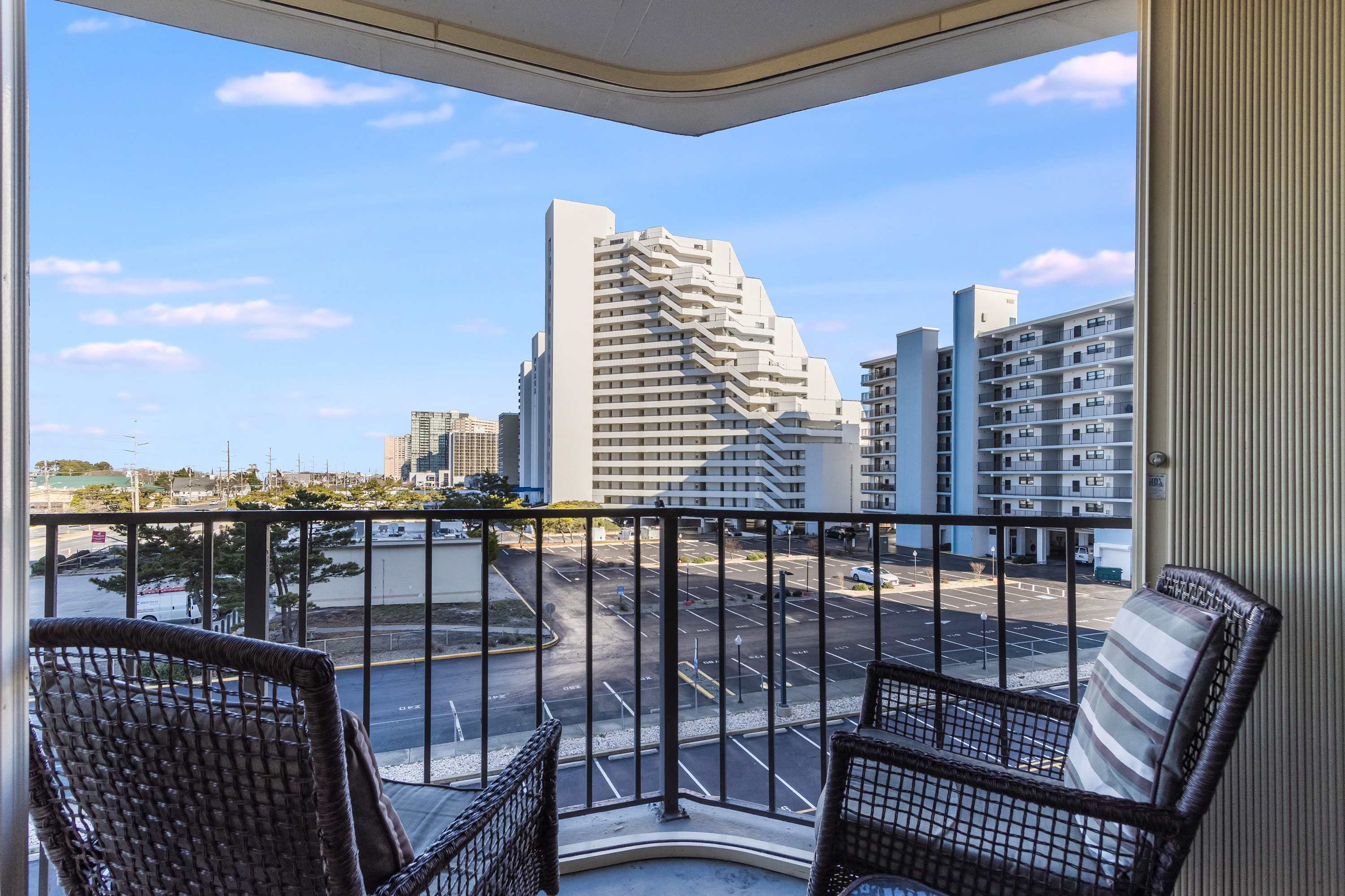 9400 Building #401