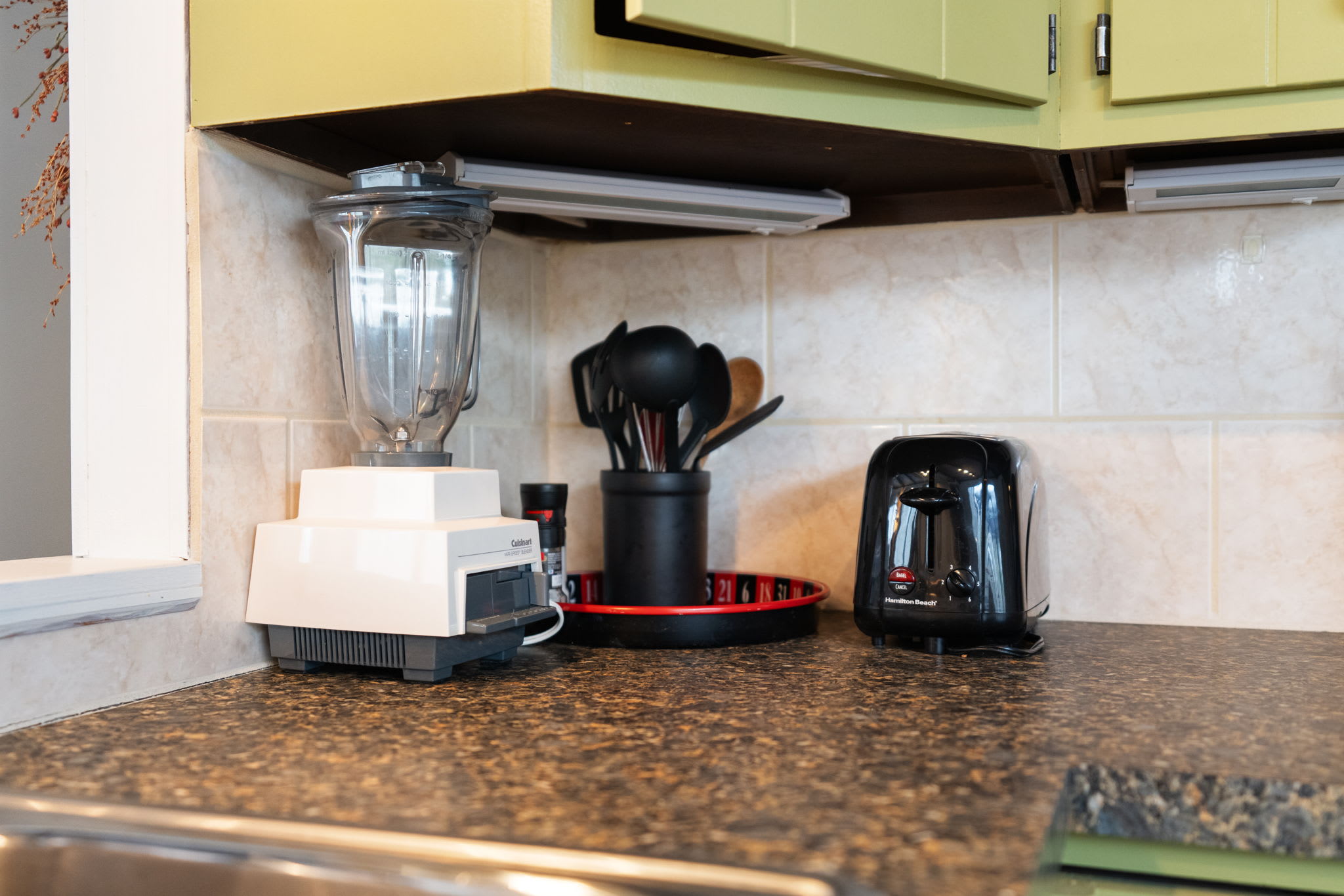 Cozy kitchen and dining space with mountain cabin charm in Lake Naomi vacation rental