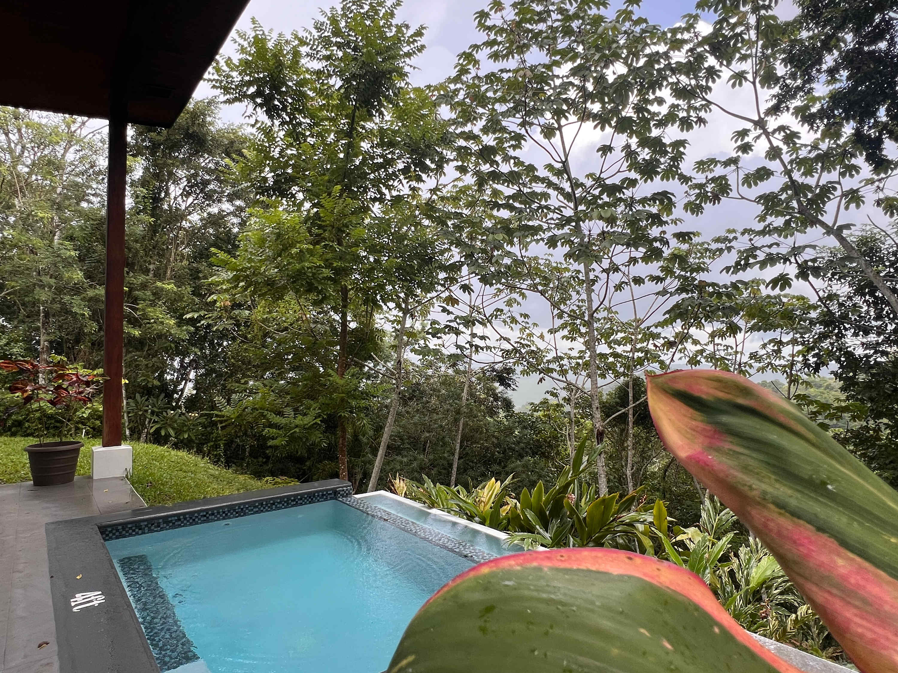 Chial Villa 16 Overlooking San Ignacio Mountains — San Ignacio, Cayo District — vacation rental