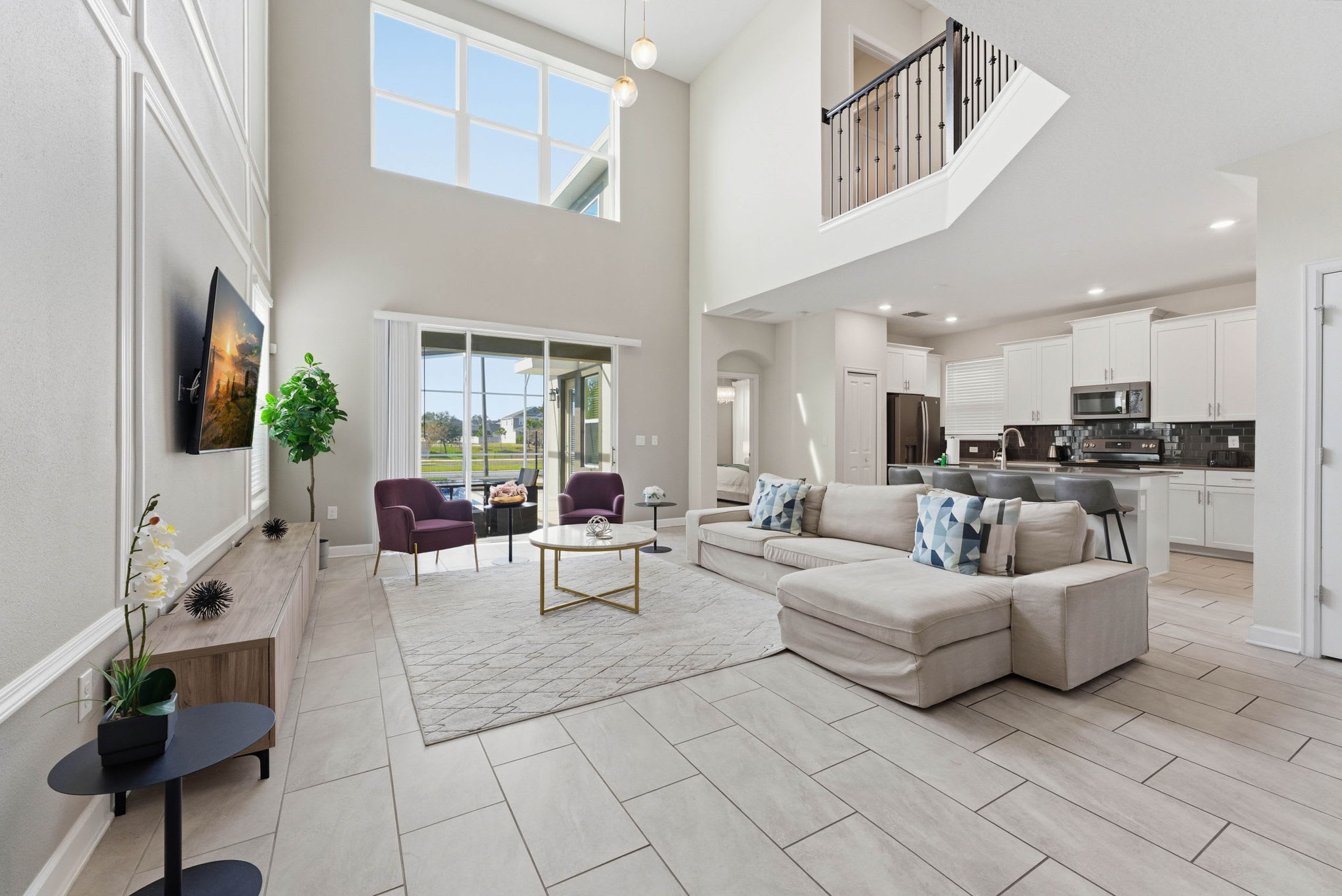 Spacious 5BR Home with Pool near Disney