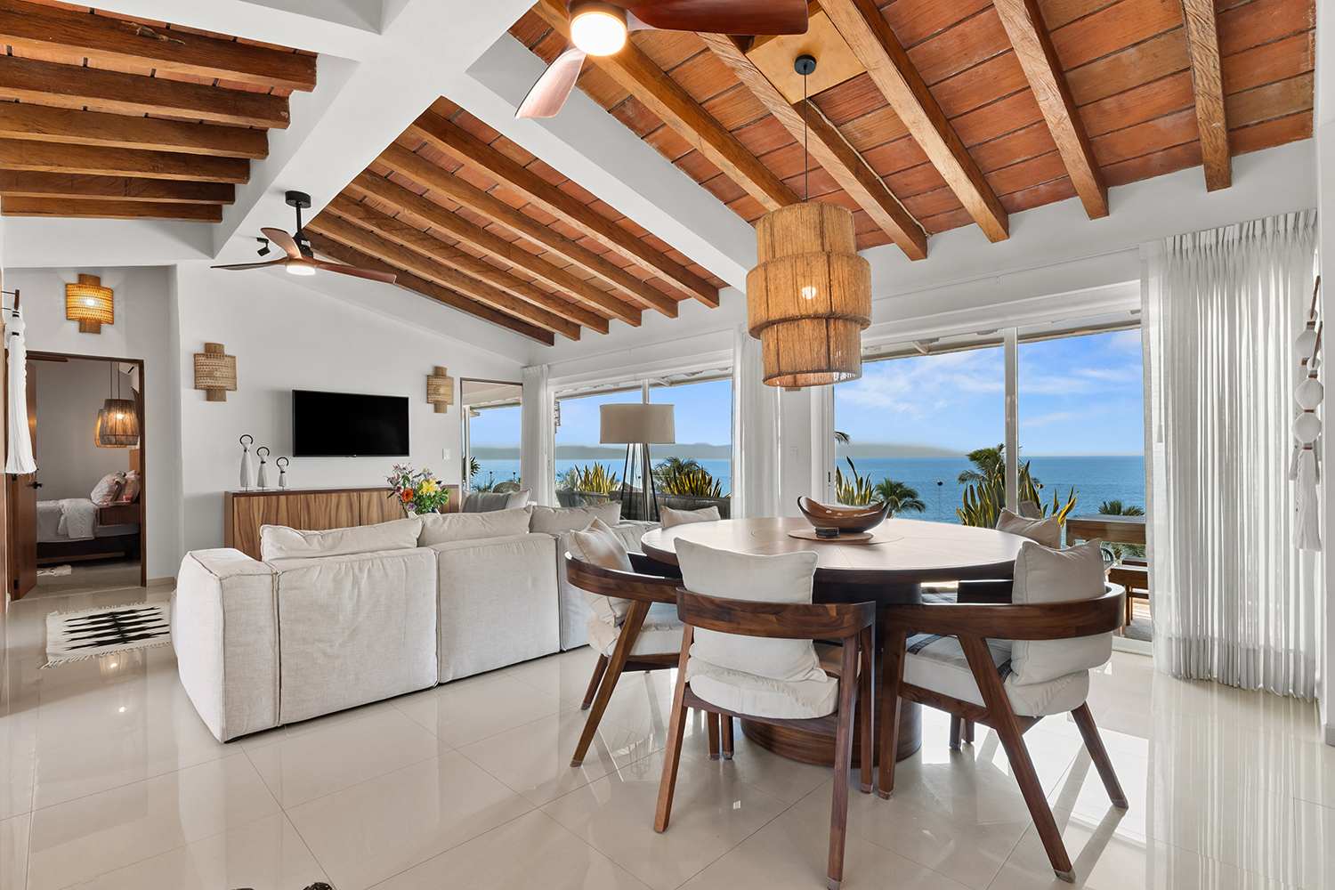 Beachfront Penthouse in Golden Zone w Views & Pool — Bucerías, Nayarit — vacation rental
