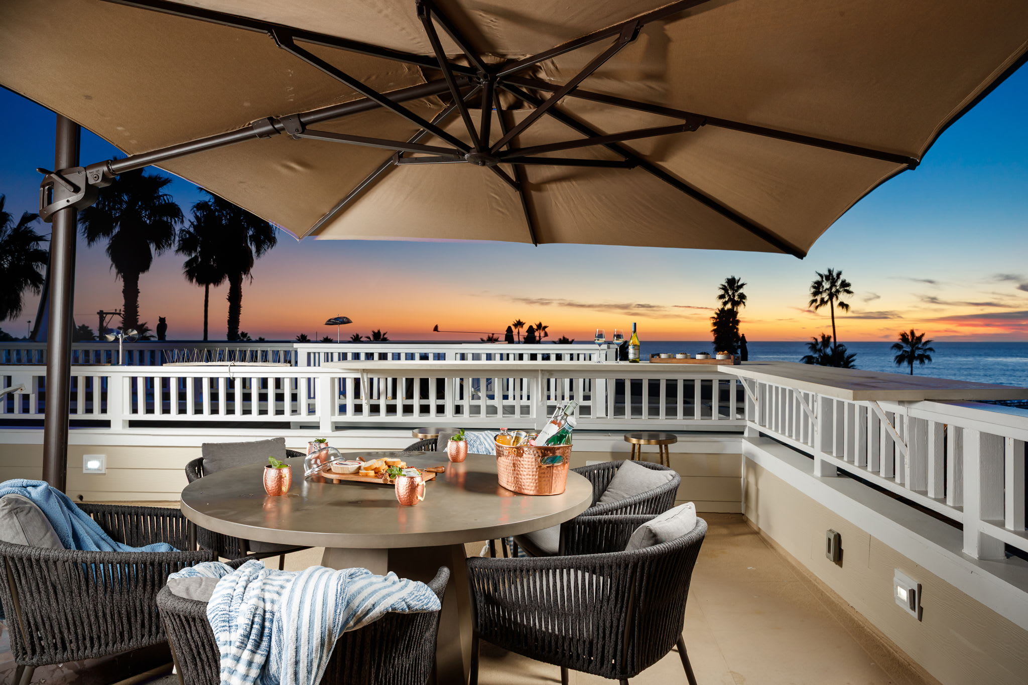 La Jolla Panoramic Ocean Retreat with Rooftop — San Diego, CA — vacation rental