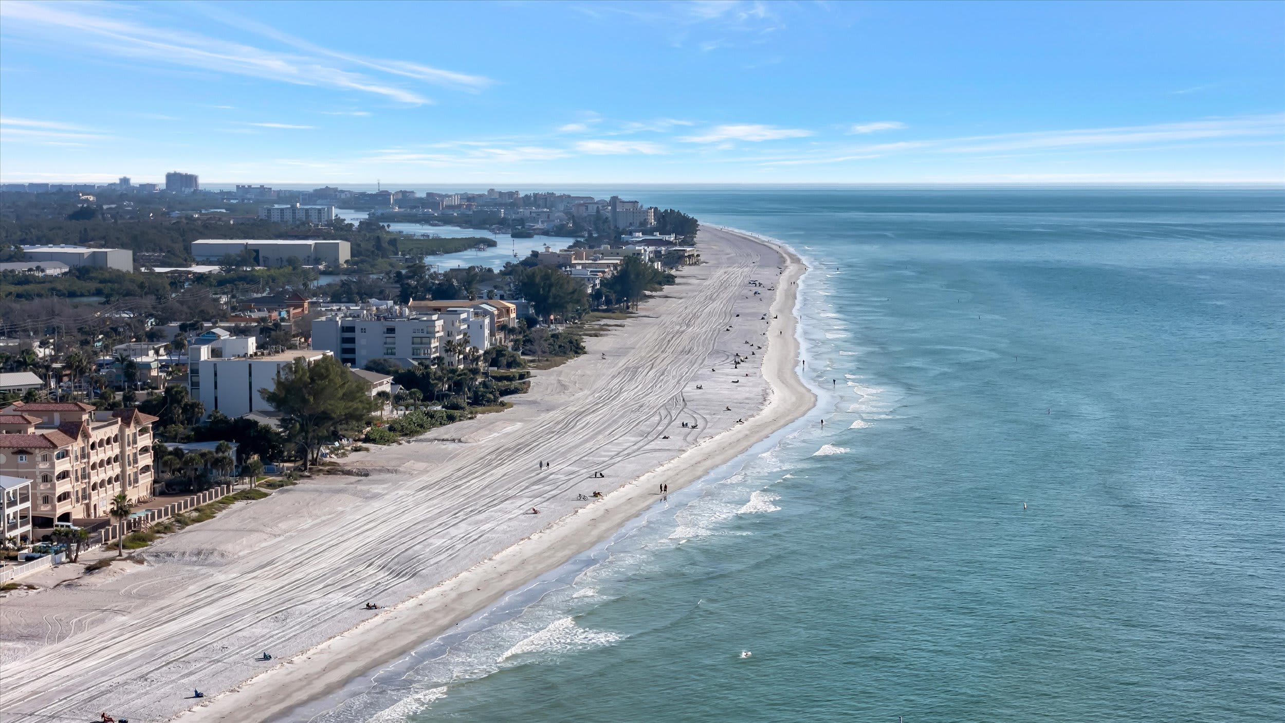 Quiet Pet Friendly Waterfront 1B/1B, Walk 2 Beach 5