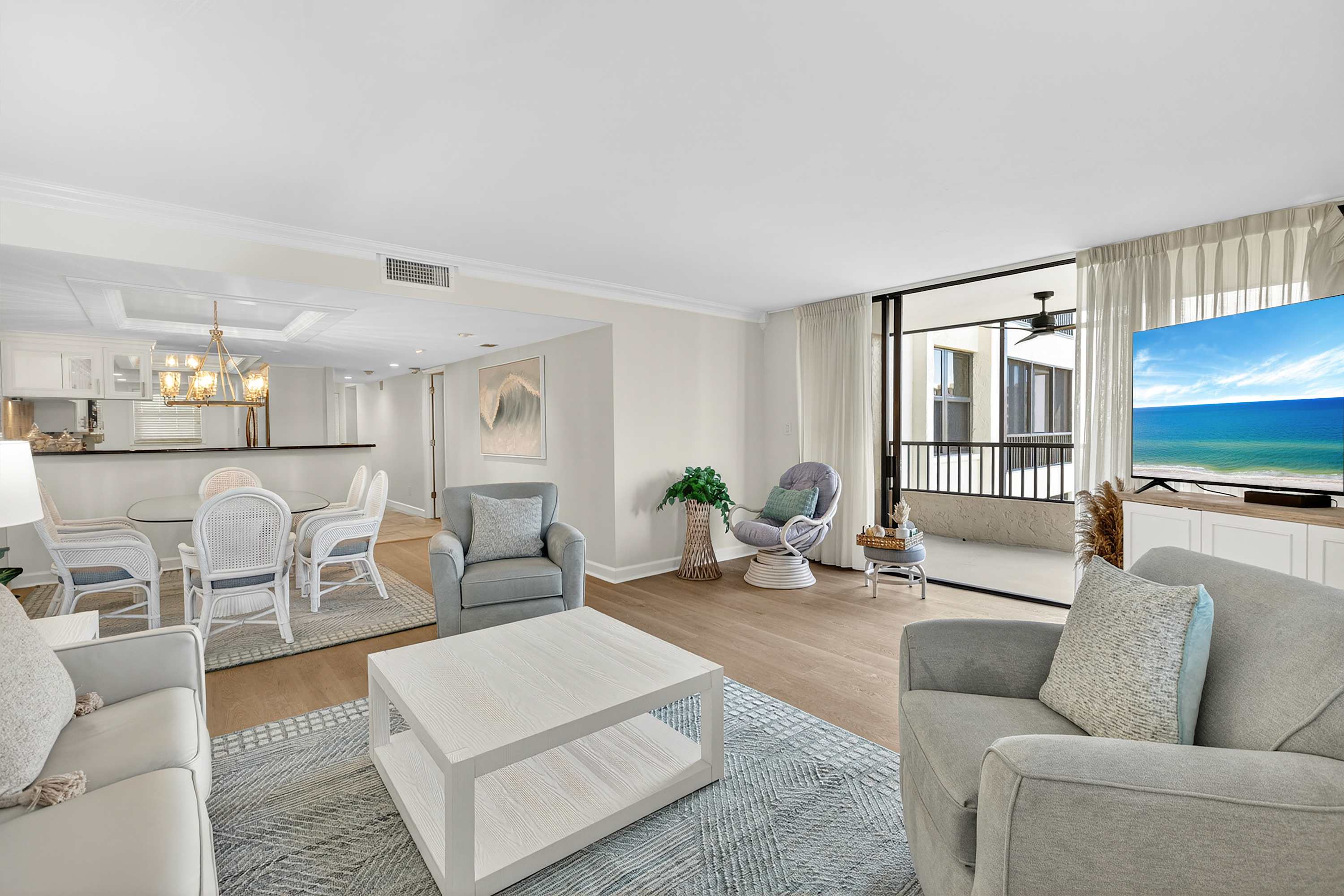 Luxury Beachfront Condo in Siesta Key