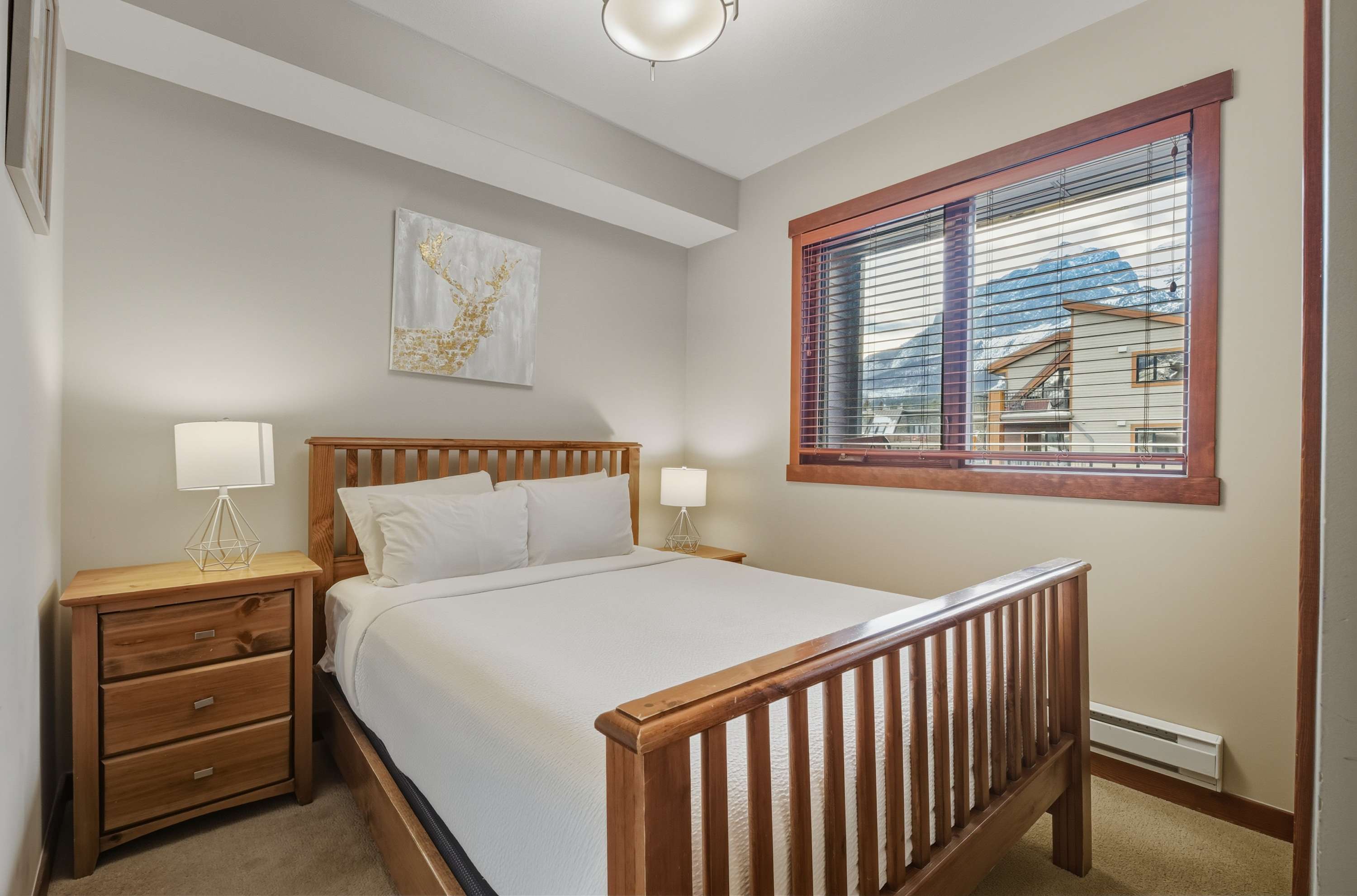 Stunning Mt Views-Beautiful - 2BR 2