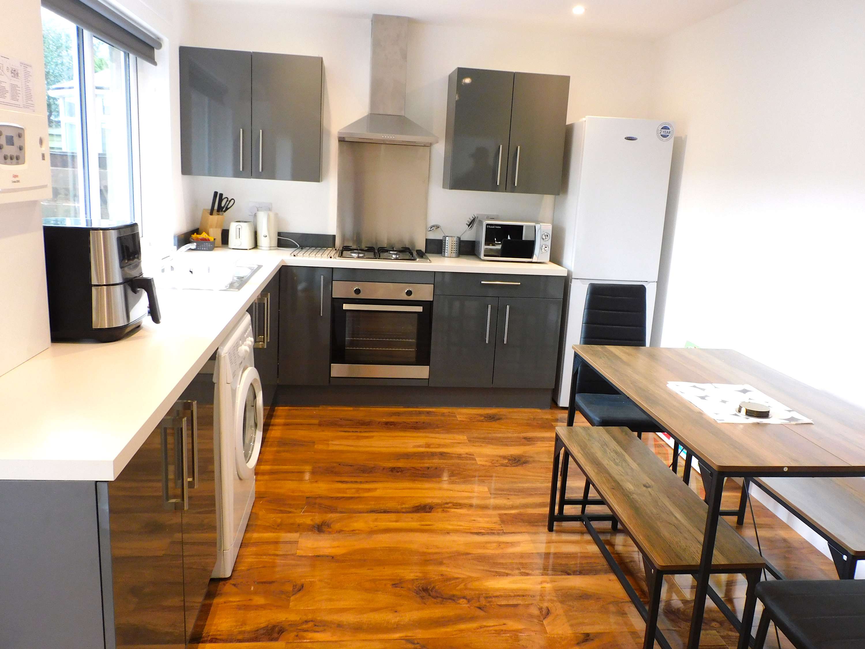 NEW - Large Fully Renovated House in East Kilbride