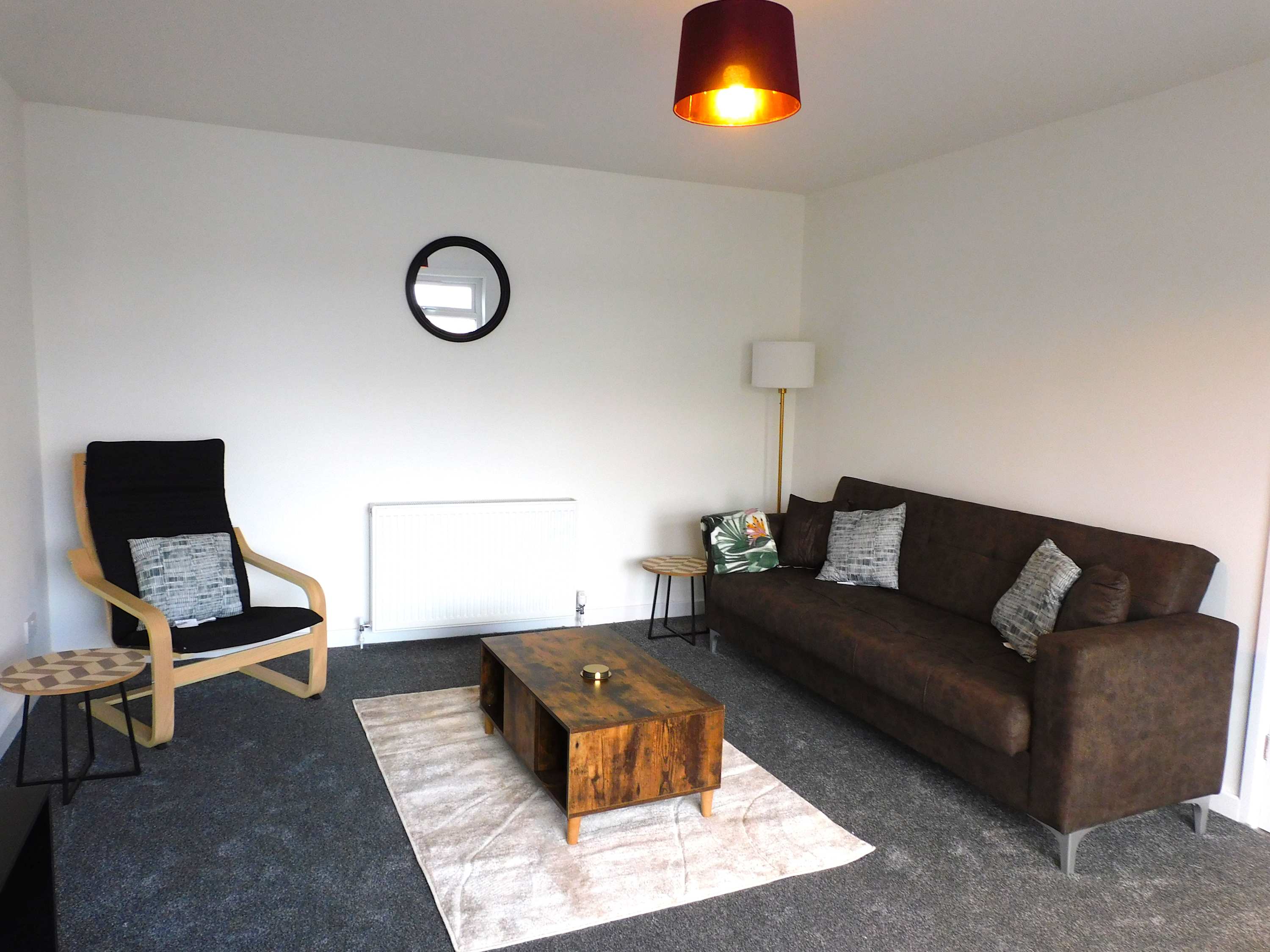 NEW - Large Fully Renovated House in East Kilbride