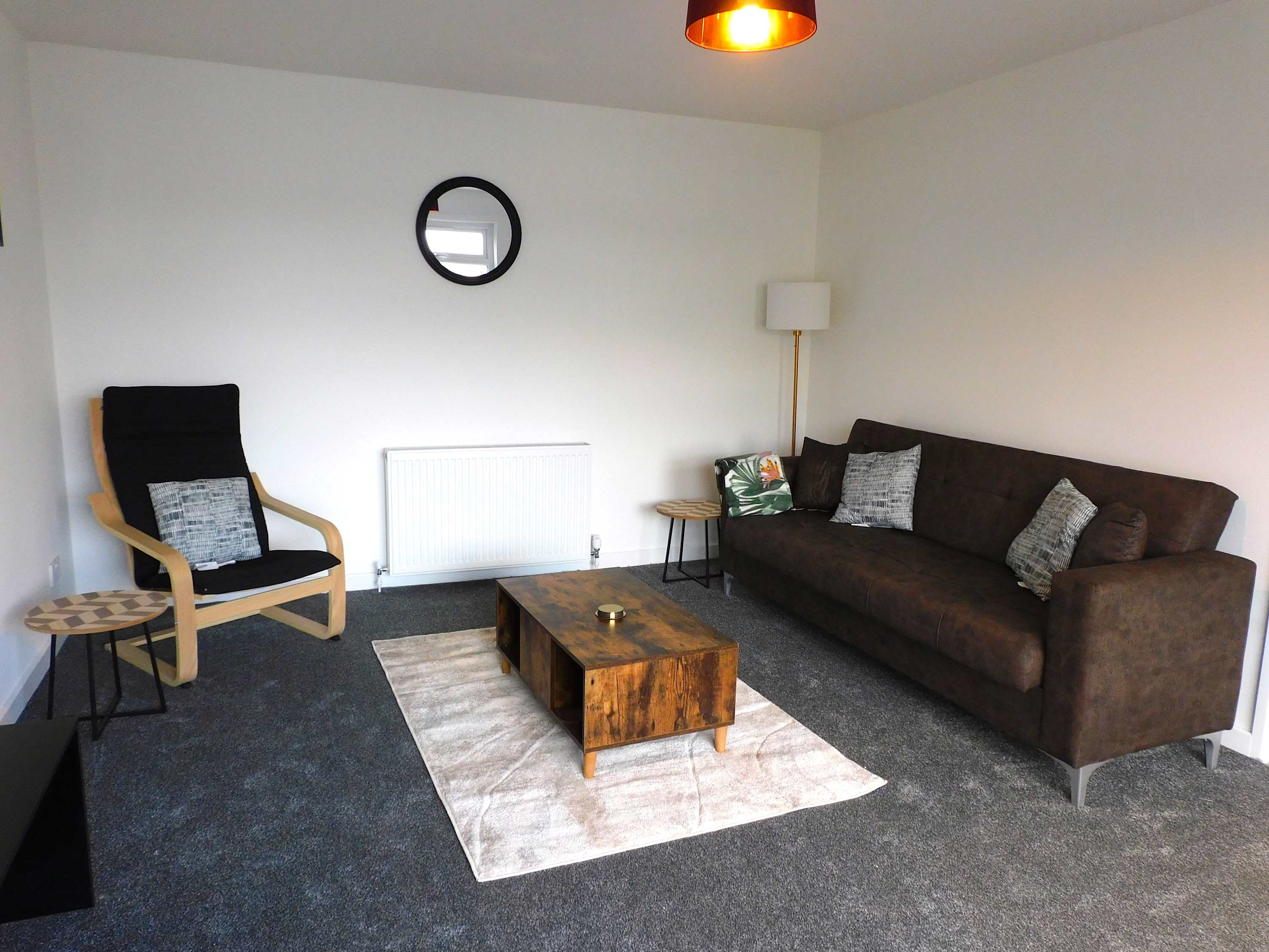 NEW - Large Fully Renovated House in East Kilbride