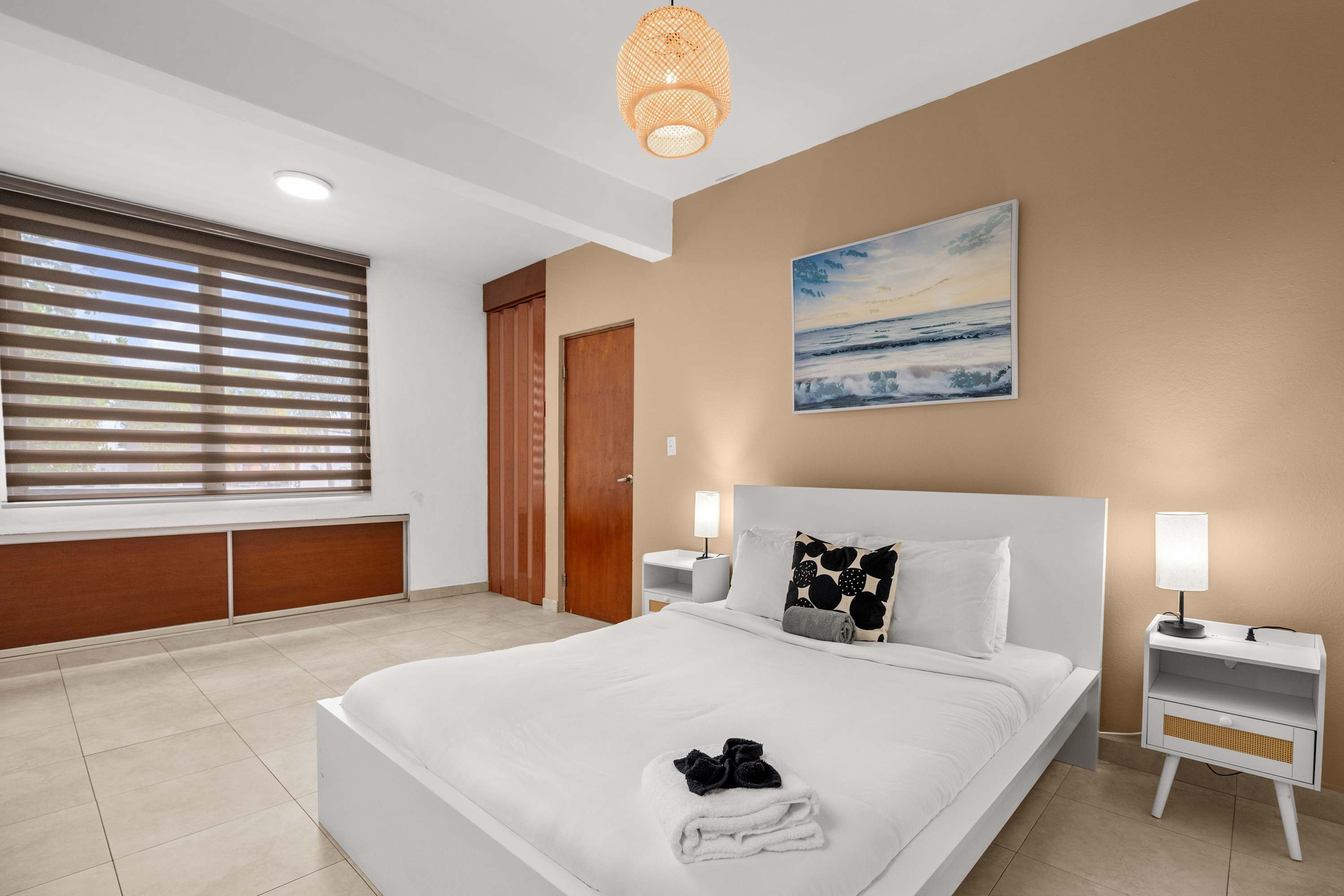 Cozy Loft  | Ocean Park with Pool & Parking