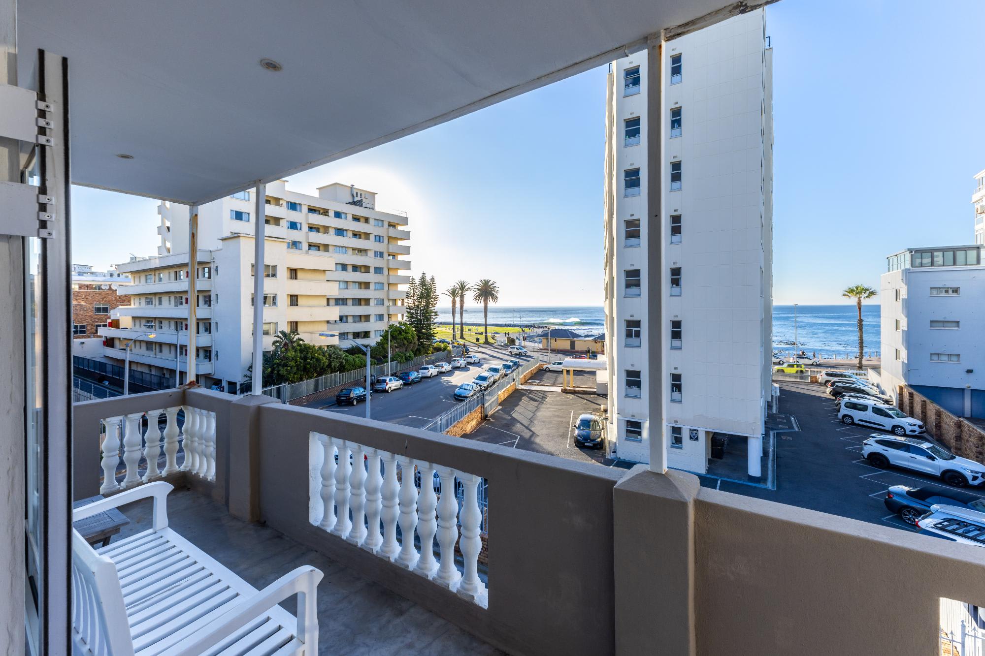 Sea Point View 3bed Apartment Cornerstone Place