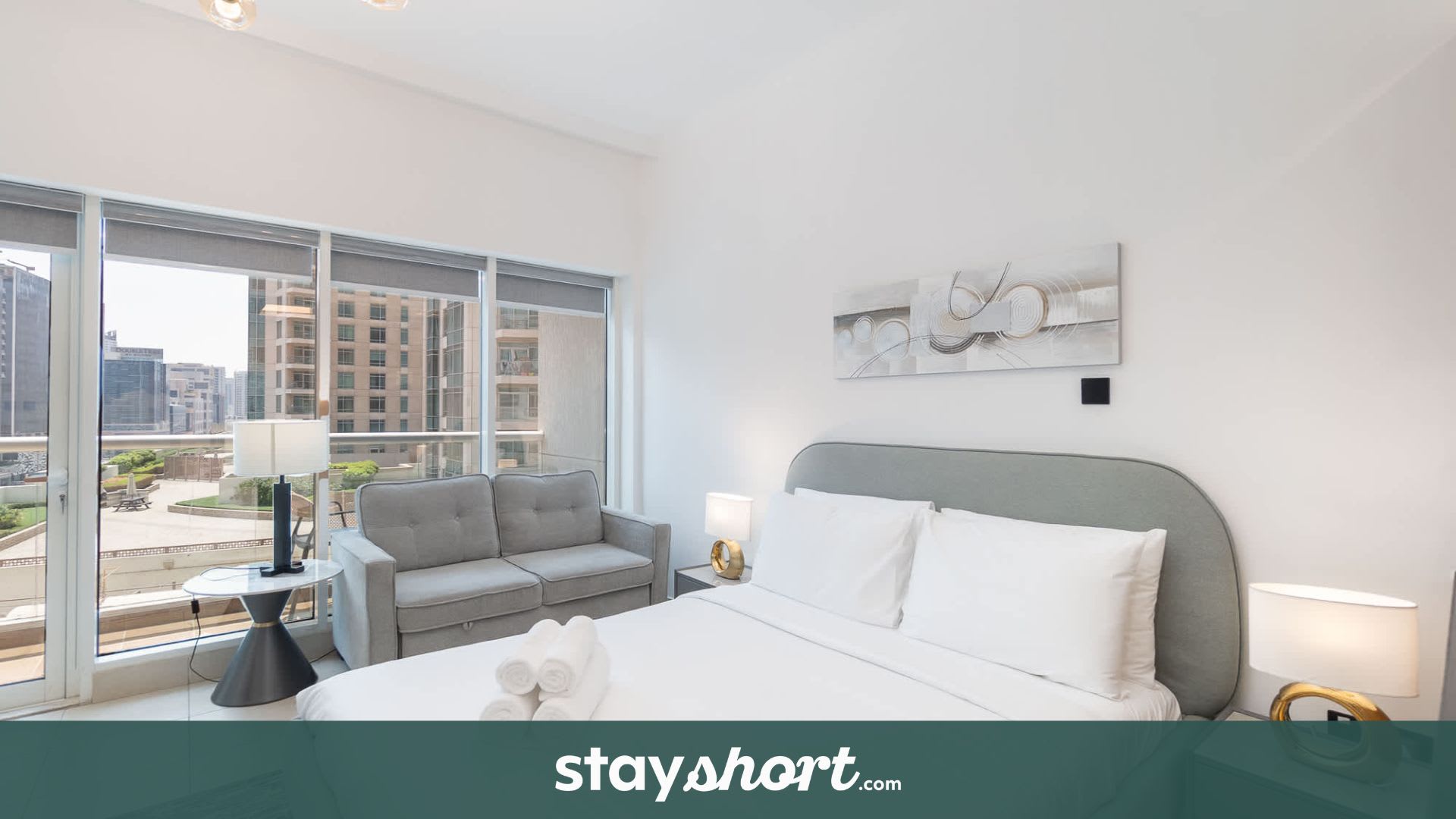 Free housekeeping visits during your stay - StayShort - Charming Downtown Dubai Stay Near Opera House Sleeps 3 — Downtown, Dubai — vacation rental