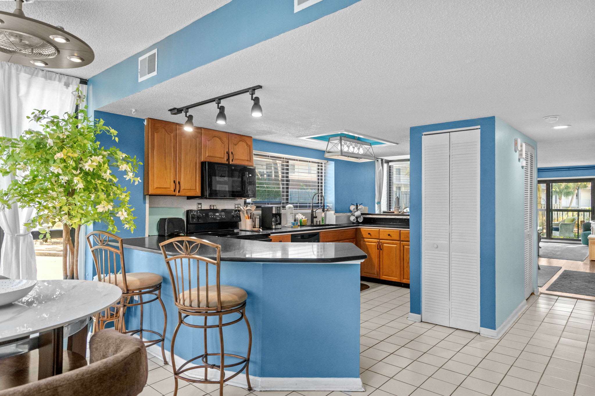 Sea Mark Tower Unit 101 Resort View | Photo 22