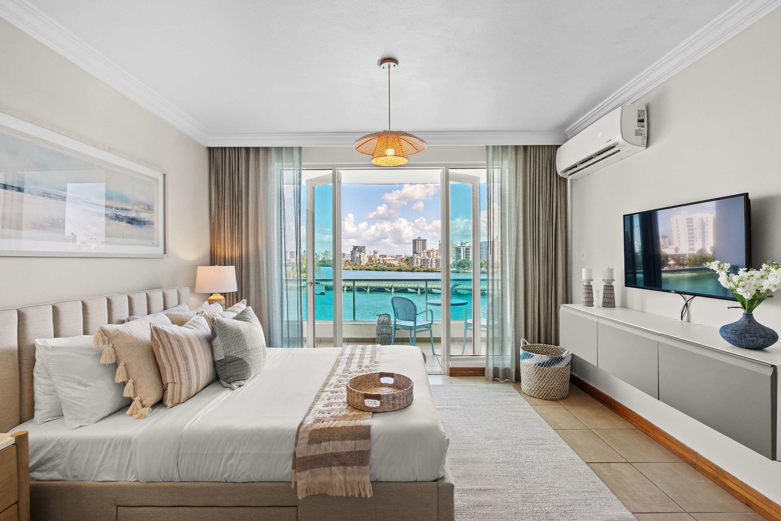 Seaside Veranda | Condado | Close To The Shore