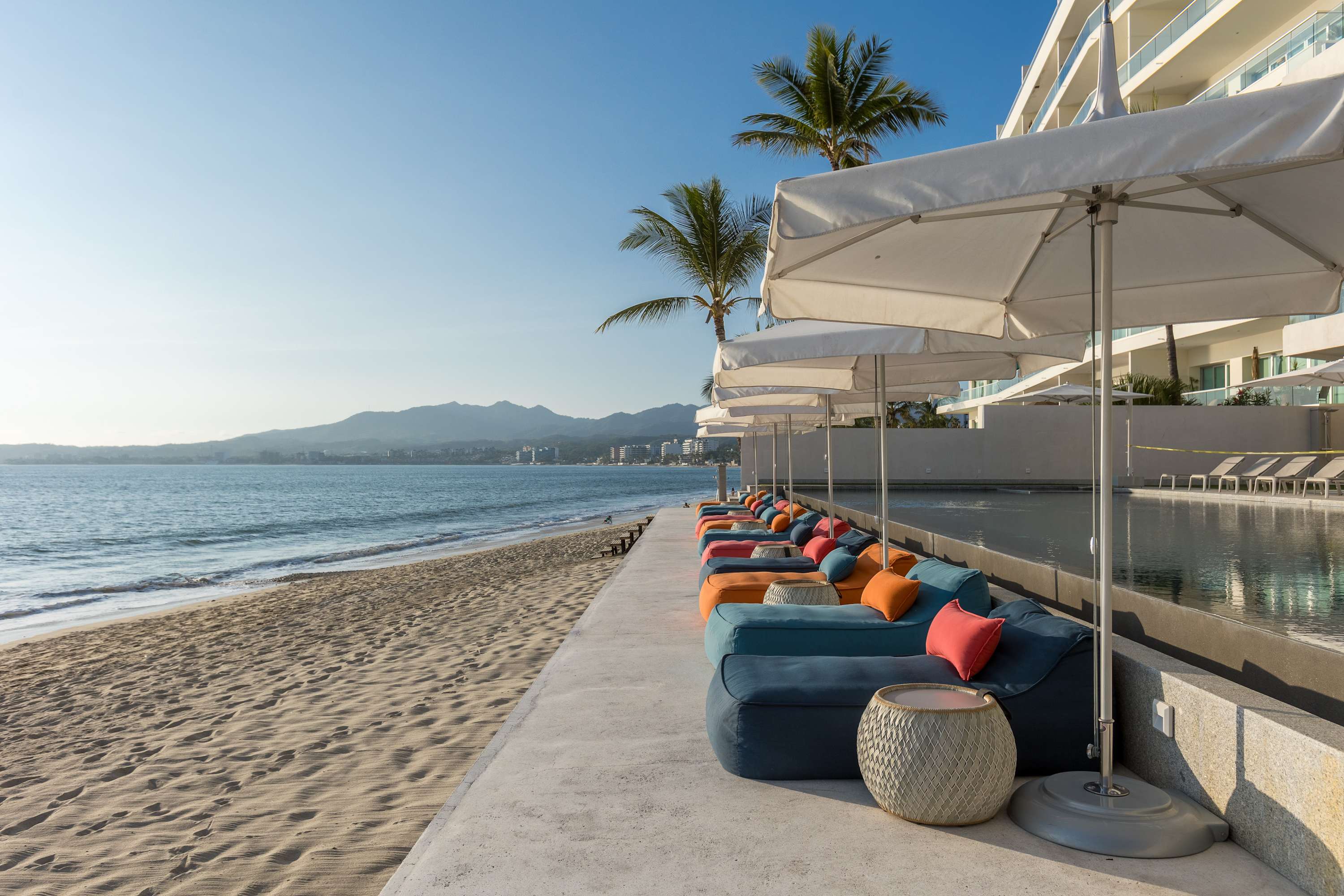 Udara 3BR | Beachfront Pools, Padel + Rooftop — Bucerías, Nayarit — vacation rental