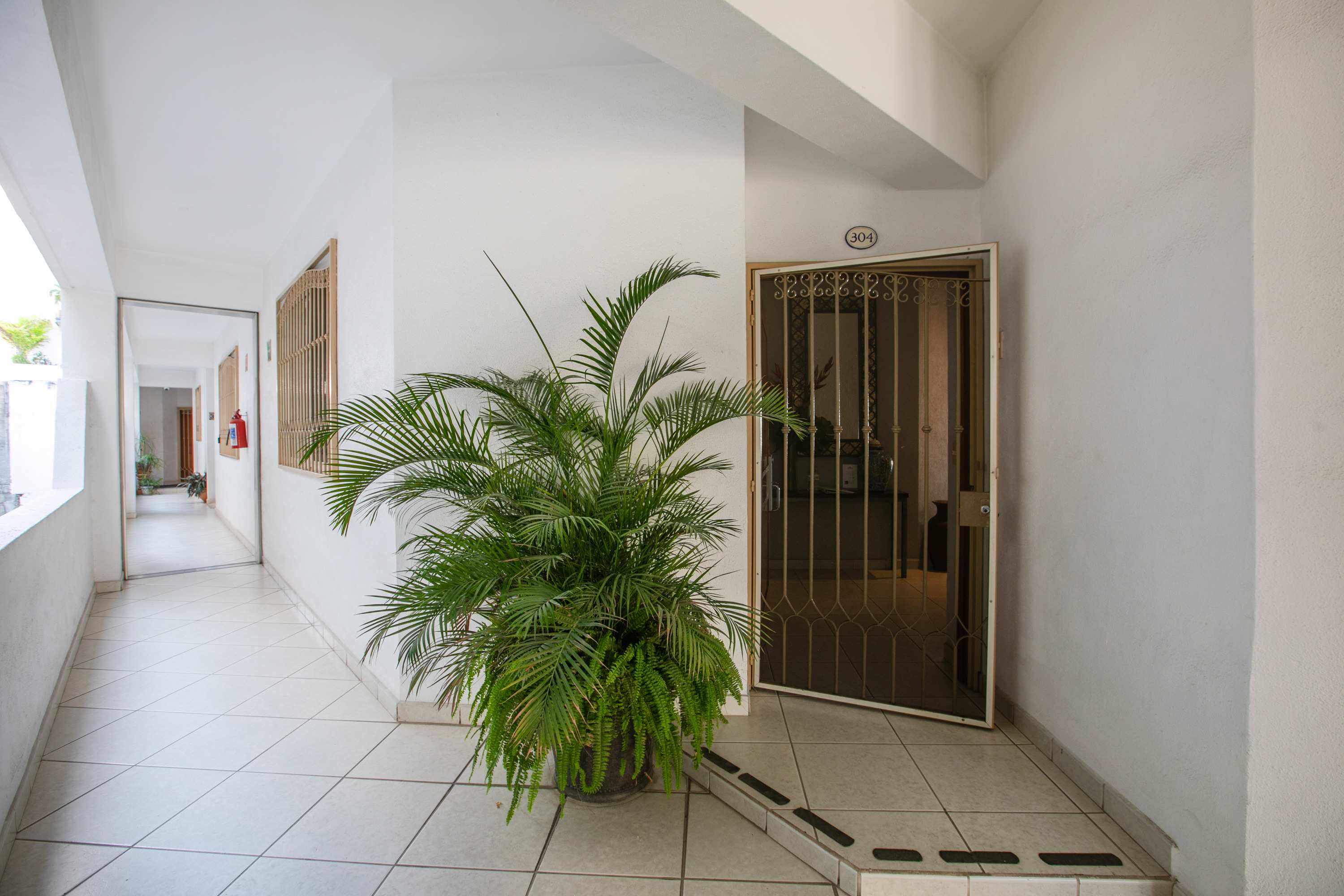 Amazing Villa Romantica in the Heart of Old Town.