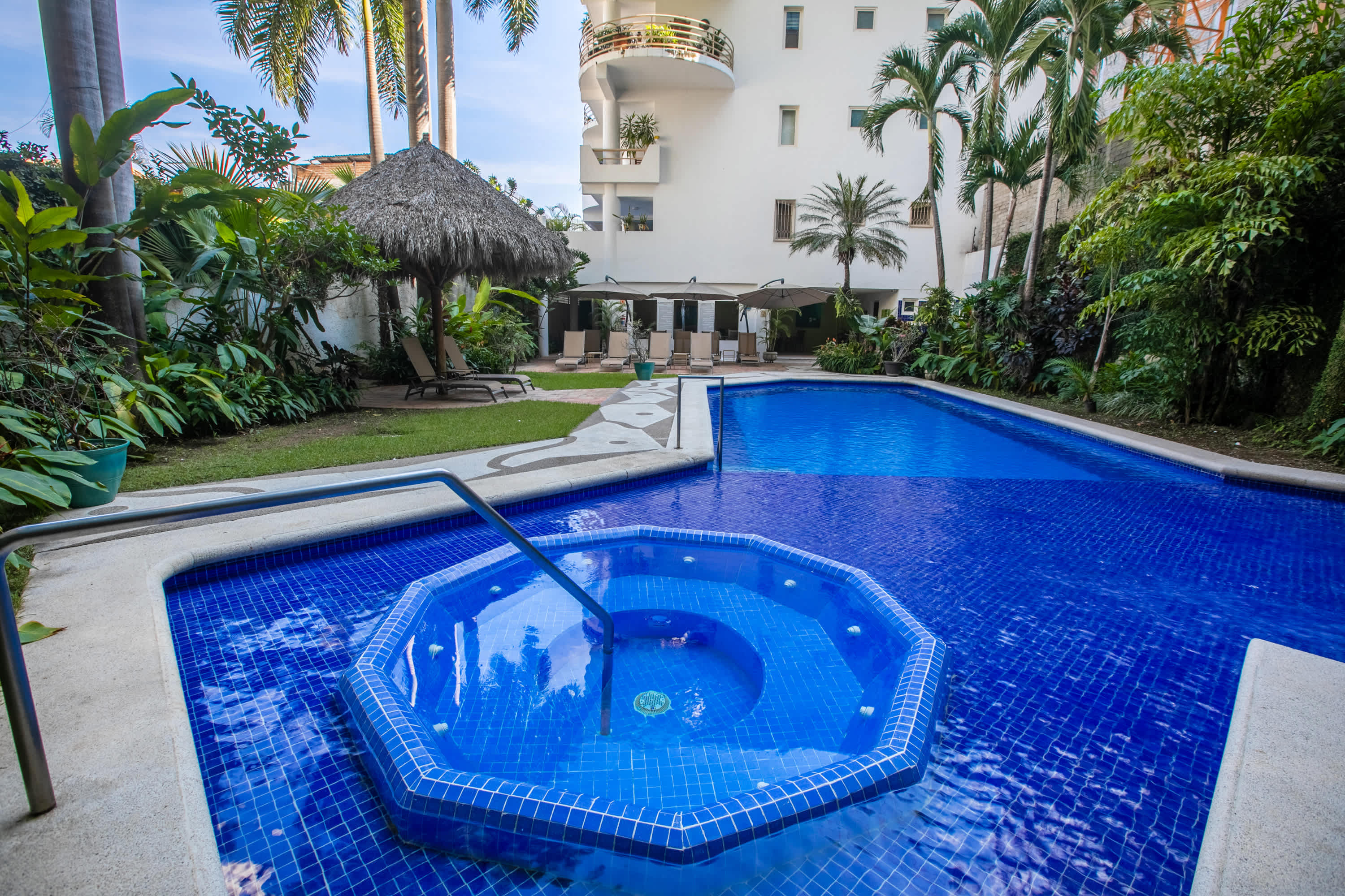 Amazing Villa Romantica in the Heart of Old Town.