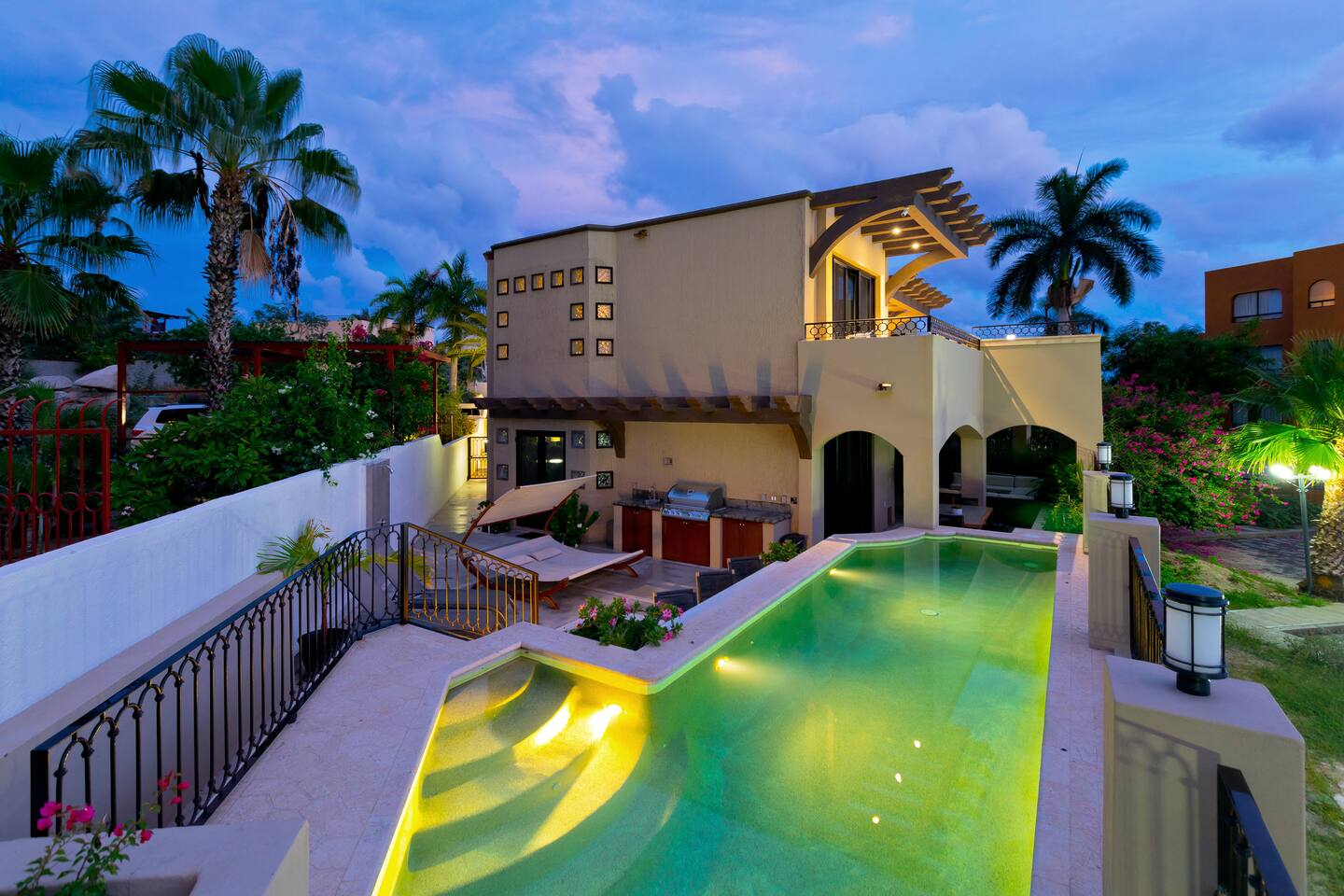 @ Marbella lane - Chic Casa w/ Amazing OceanViews