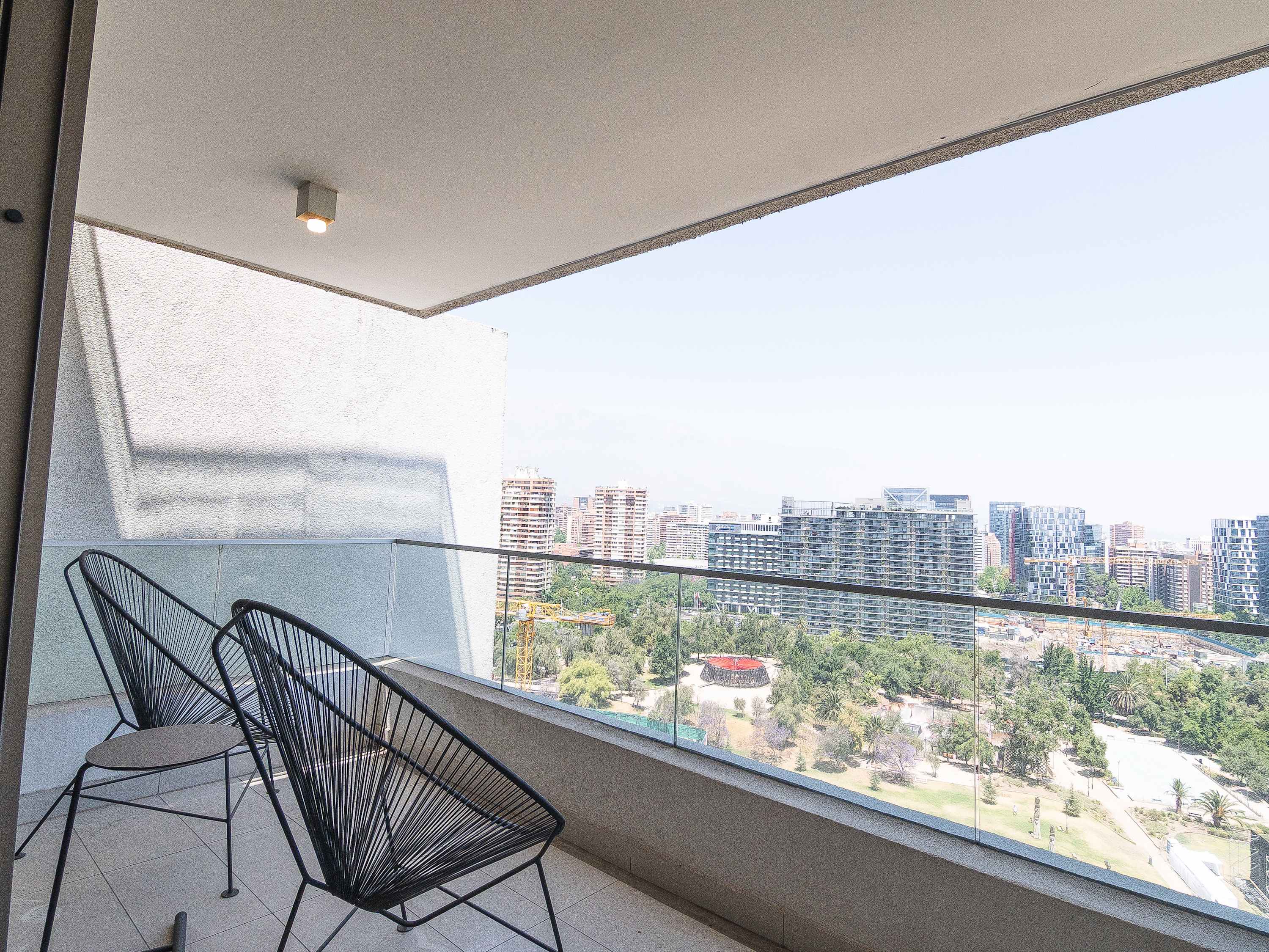 HOM 1-bed on floor 20, terrace · pool and parking — Las Condes, Santiago Metropolitan — vacation rental
