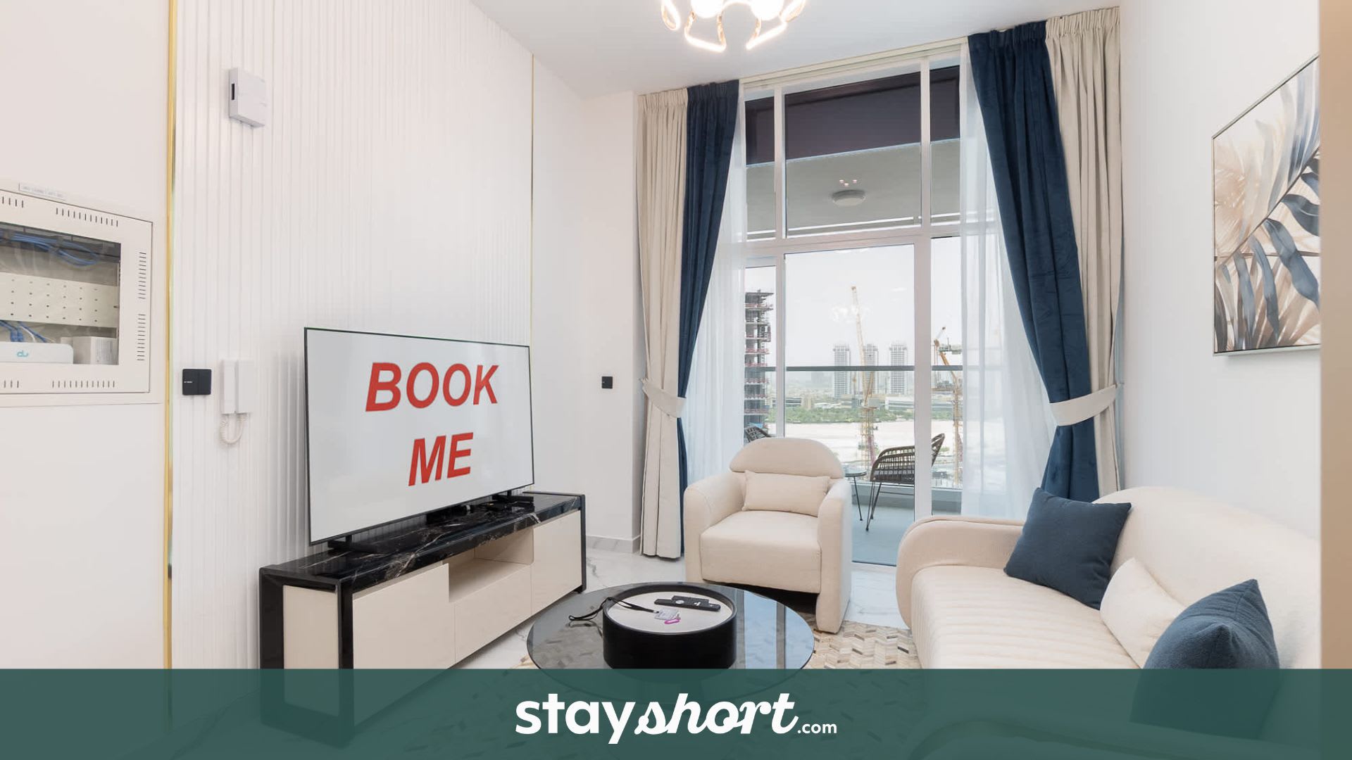 Free housekeeping visits during your stay - StayShort Modern Flat in Al Barsha with Private Plunge Pool Sleeps 2 — Al Barsha South, Dubai — vacation rental