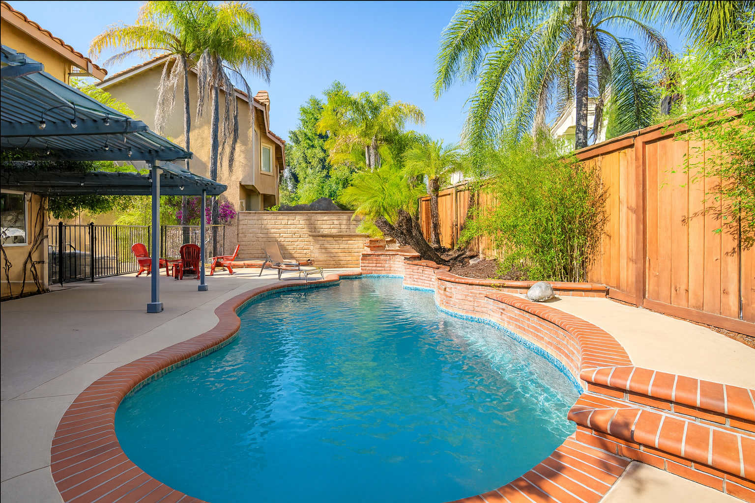 Peaceful and Private Pool Home near Wine Country 2