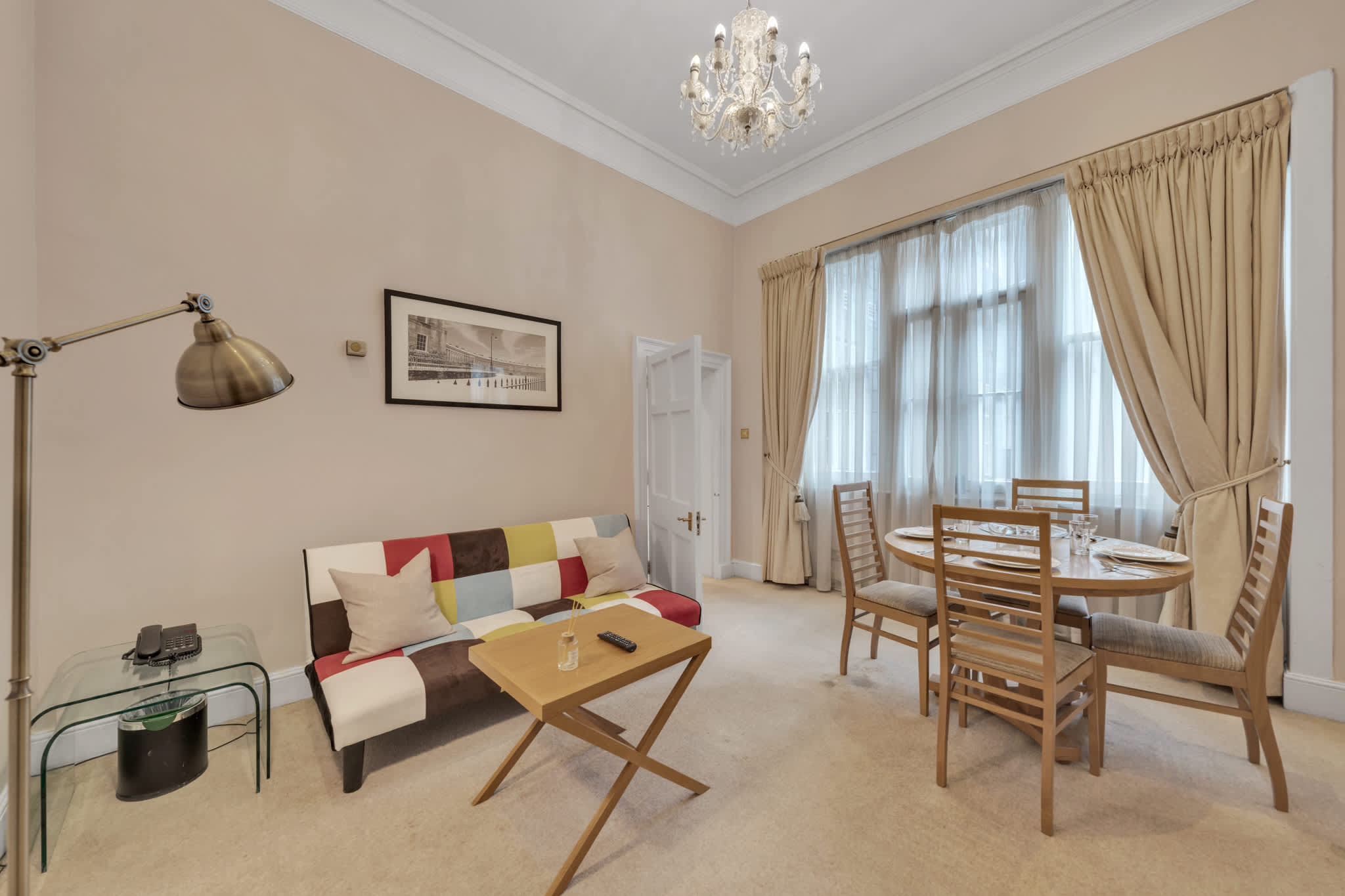 Stylish Mayfair One-Bedroom Retreat in Hertford Street W1J 7SS - Property image 10 - VivreStays