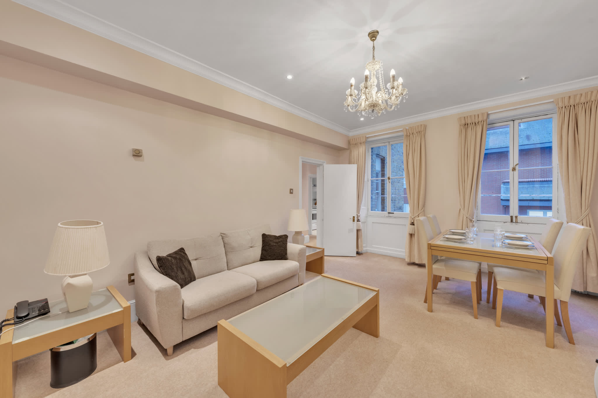 View Spacious Luxury One-Bedroom Mayfair Apartment in Hertford Street W1J 7SS Spacious Luxury One-Bedroom Mayfair Apartment in Hertford Street W1J 7SS - Property image 15 - VivreStays