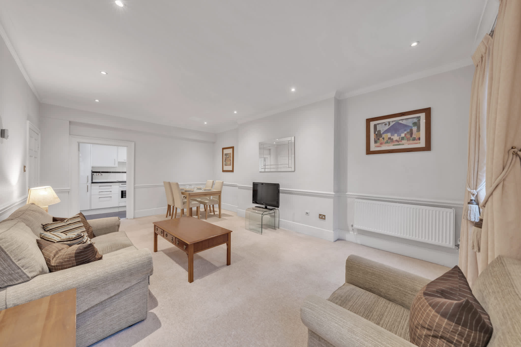 Contemporary One-Bedroom Mayfair Hideaway in Hertford Street W1J 7SS - Property image 9 - VivreStays