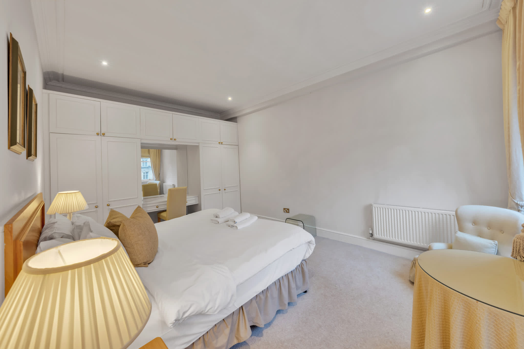 Refined Mayfair One-Bedroom Living in Hertford Street W1J 7SS - Property image 9 - VivreStays