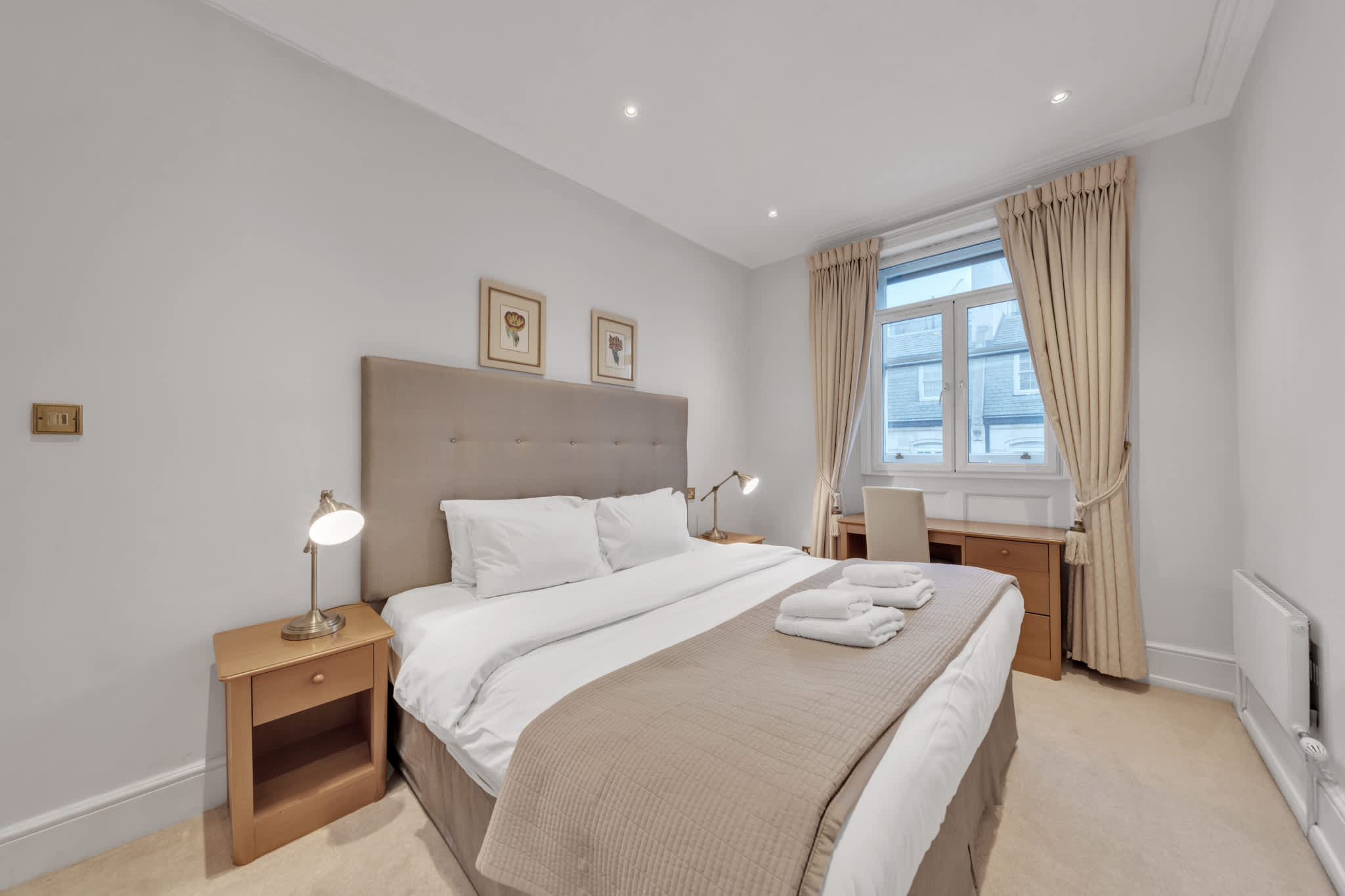 View Executive One-Bedroom Mayfair Residence in Hertford Street W1J 7SS Executive One-Bedroom Mayfair Residence in Hertford Street W1J 7SS - Property image 2 - VivreStays