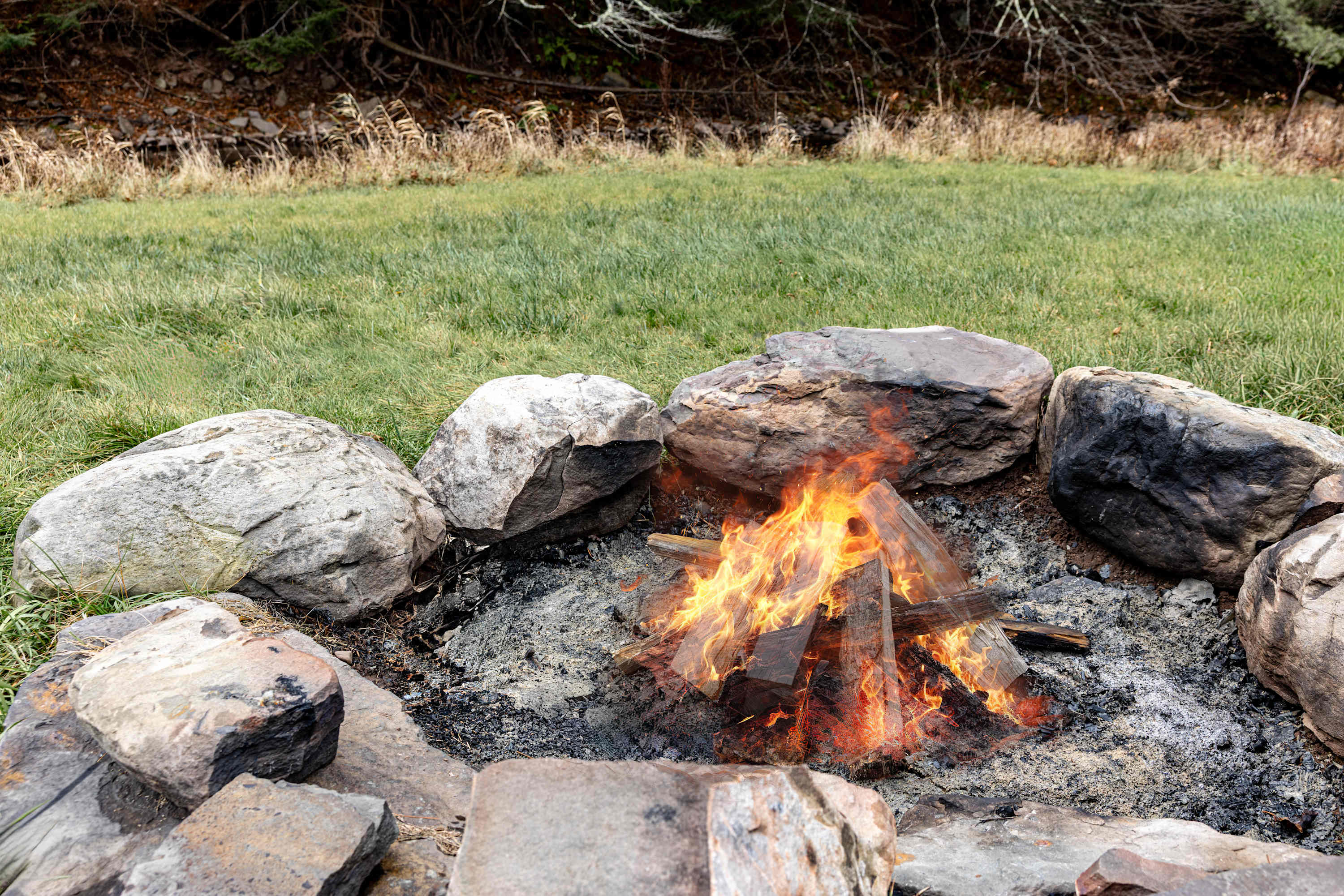 Hot Tub, Game Room, Fire Pit | Black Creek Lodge
