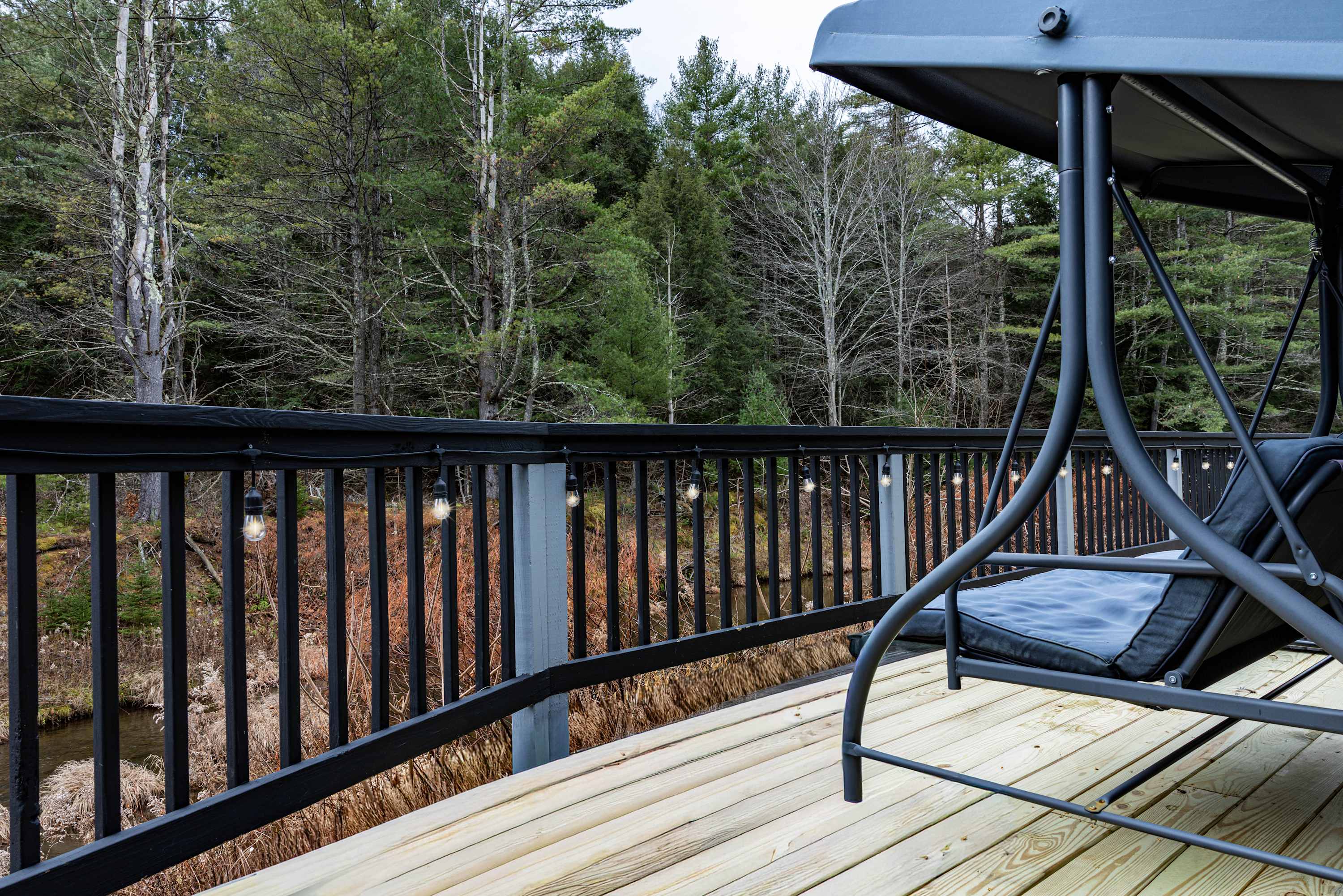 Hot Tub, Game Room, Fire Pit | Black Creek Lodge